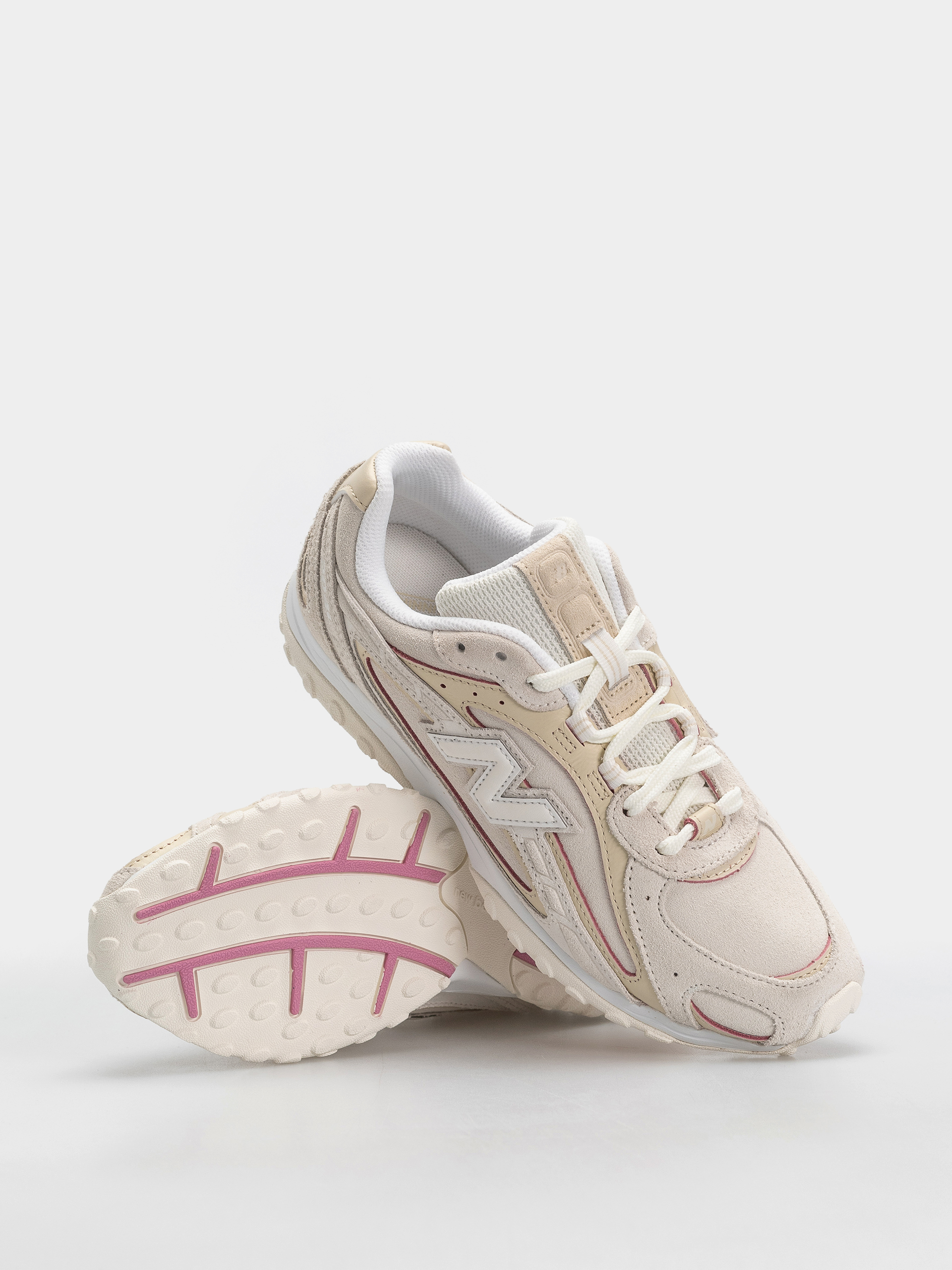 Обувки New Balance 204L (sea salt/bone/pink eraser)