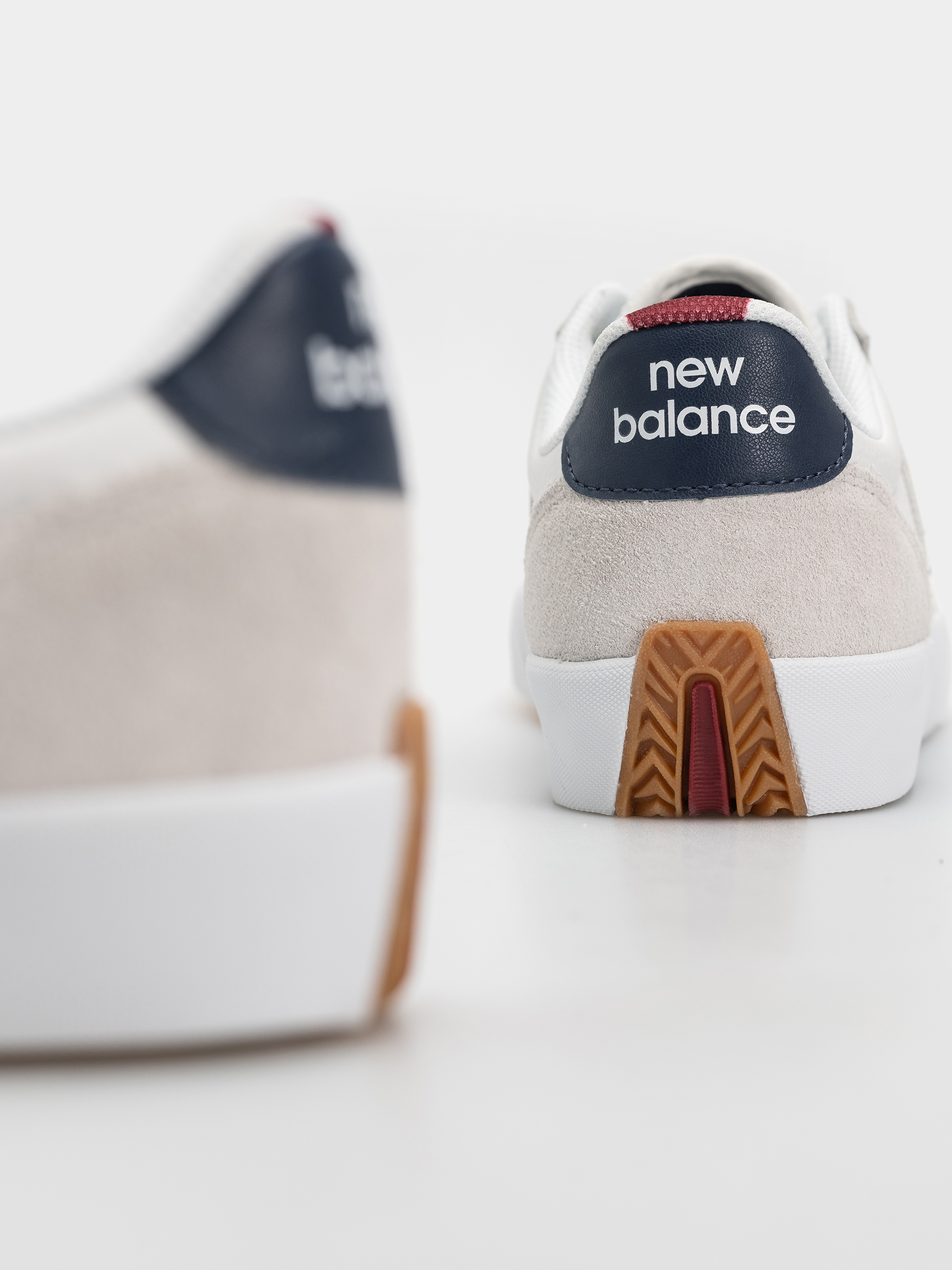 Обувки New Balance 340 (white/nb navy)