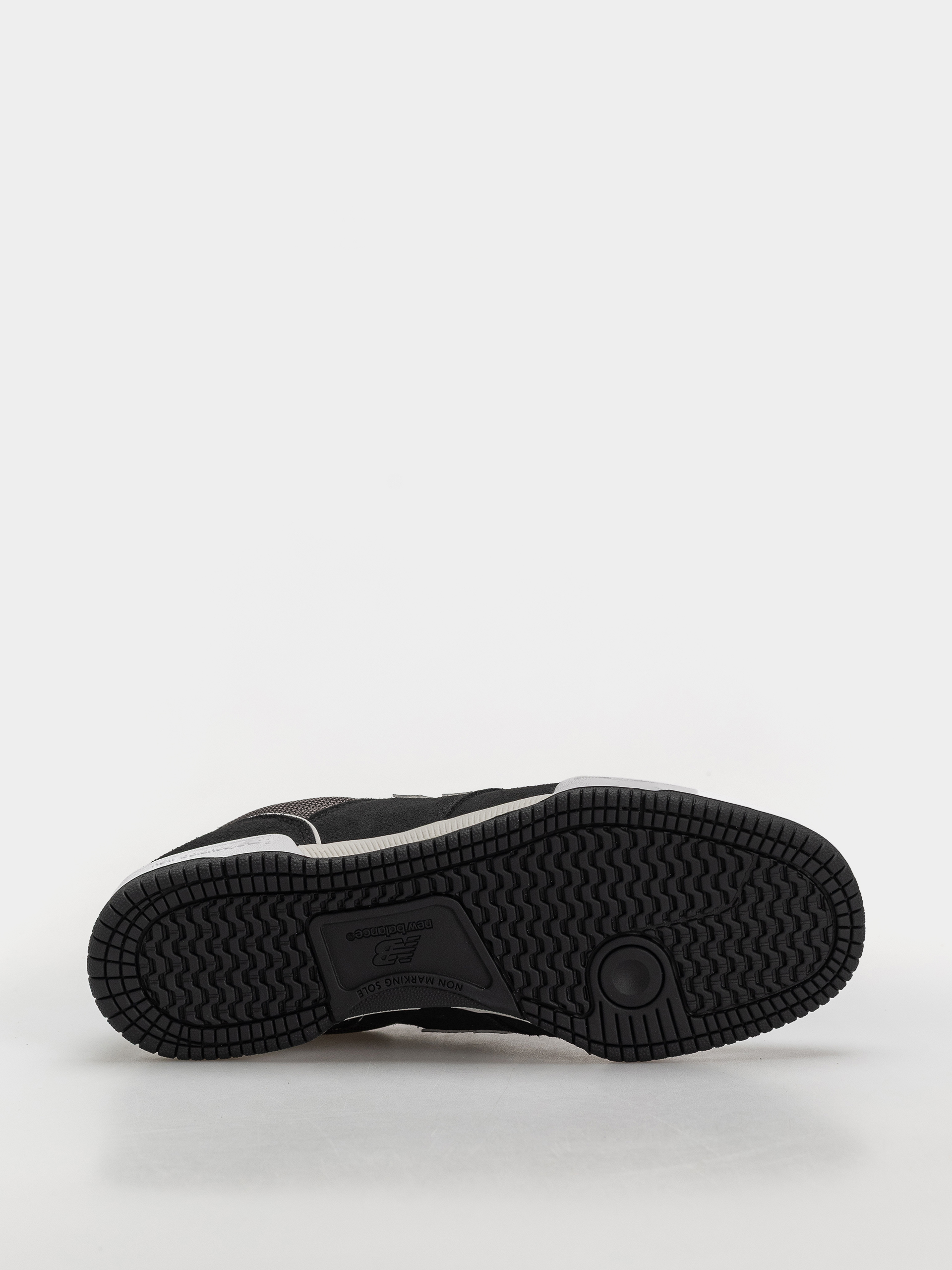 Обувки New Balance 600 (black/castlerock)