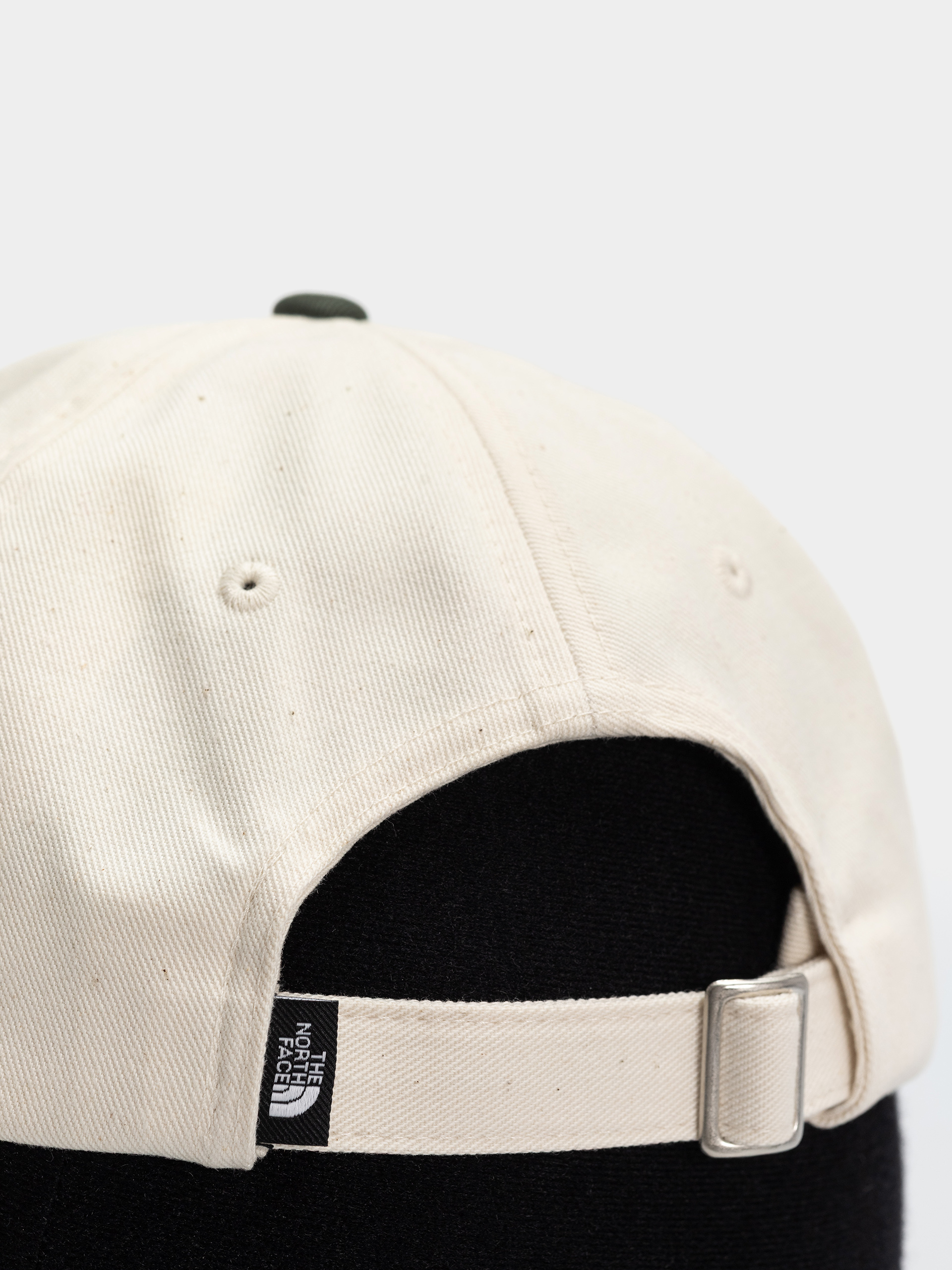 Шапка с козирка The North Face Norm (bottle green/white dune)