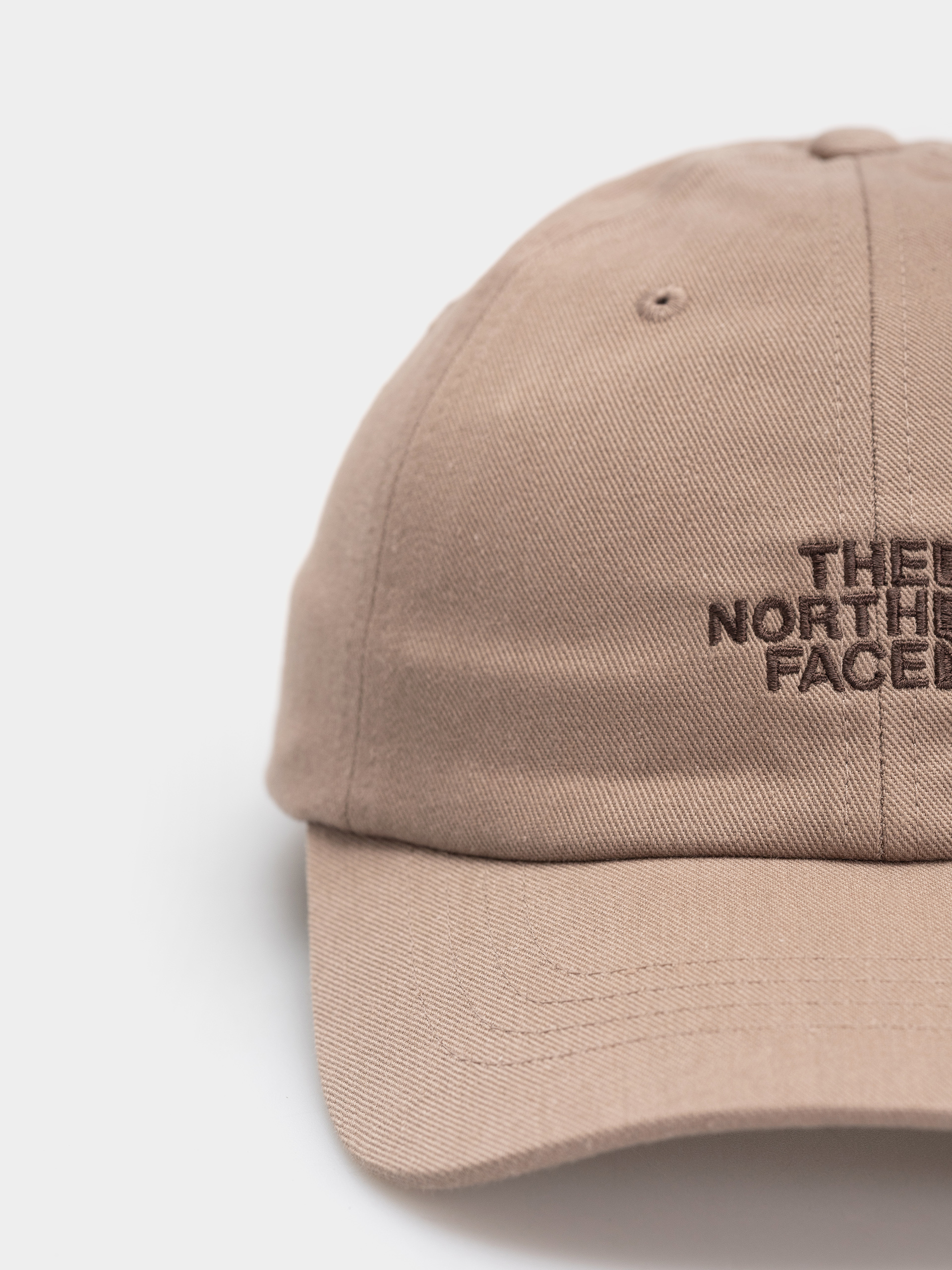 Шапка с козирка The North Face Norm (garnet)