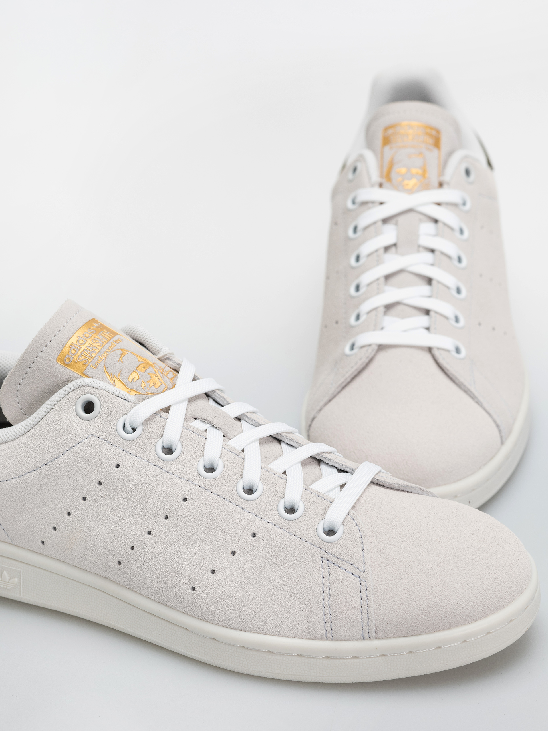 Обувки adidas Stan Smith Adv (crywht/olistr/goldmt)