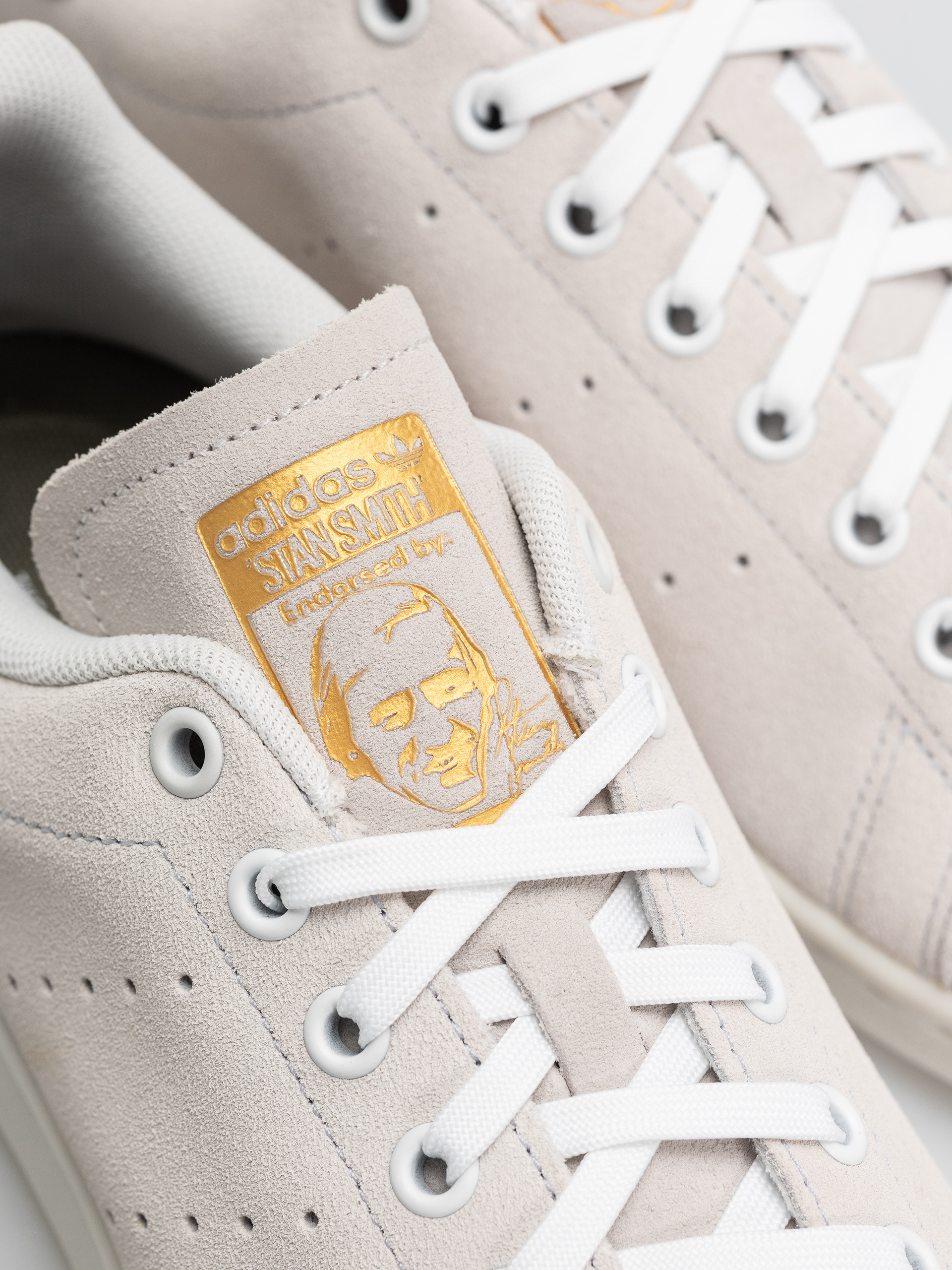 Обувки adidas Stan Smith Adv (crywht/olistr/goldmt)