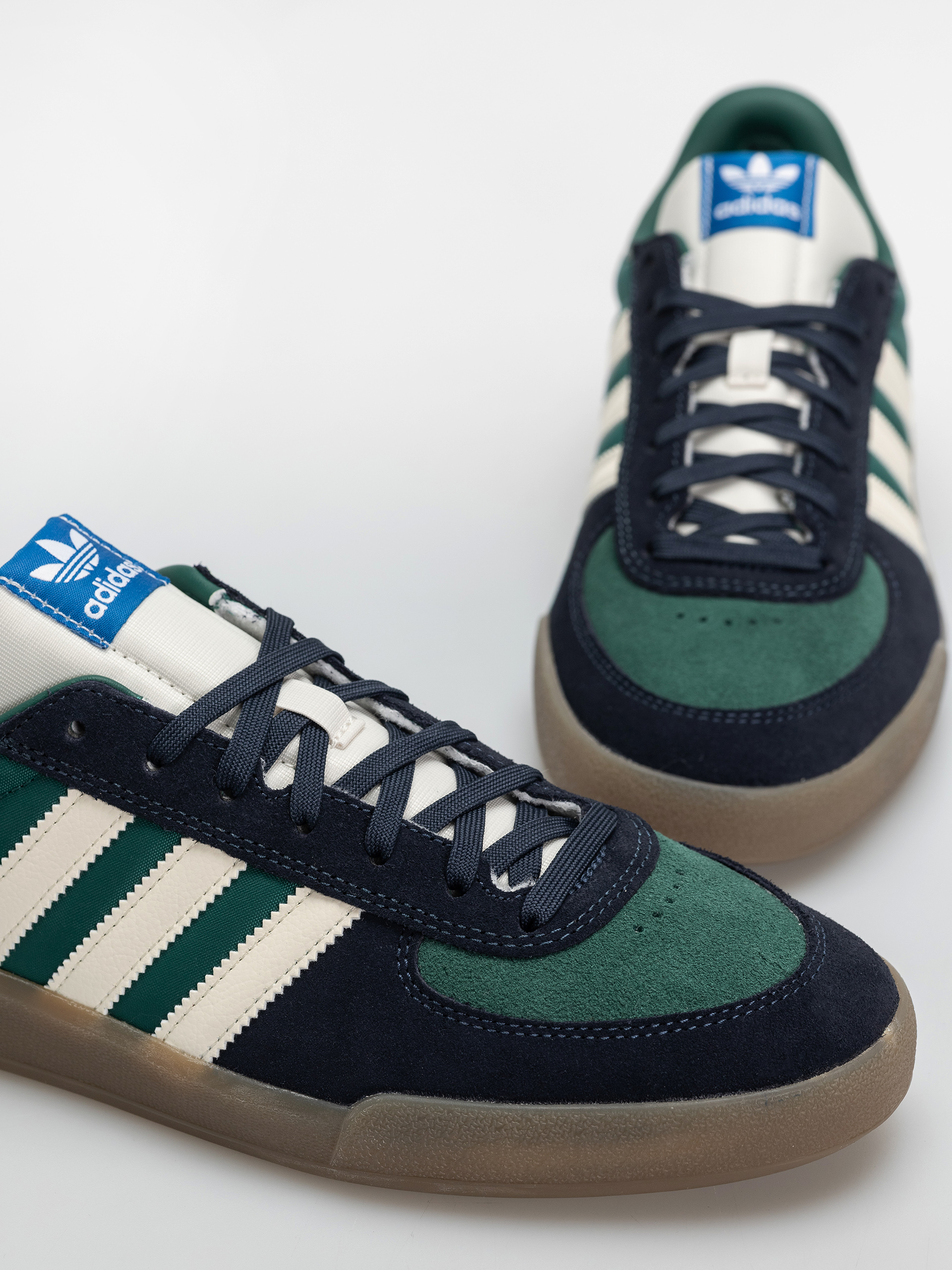 Обувки adidas Glenburn (cgreen/cwhite/legink)
