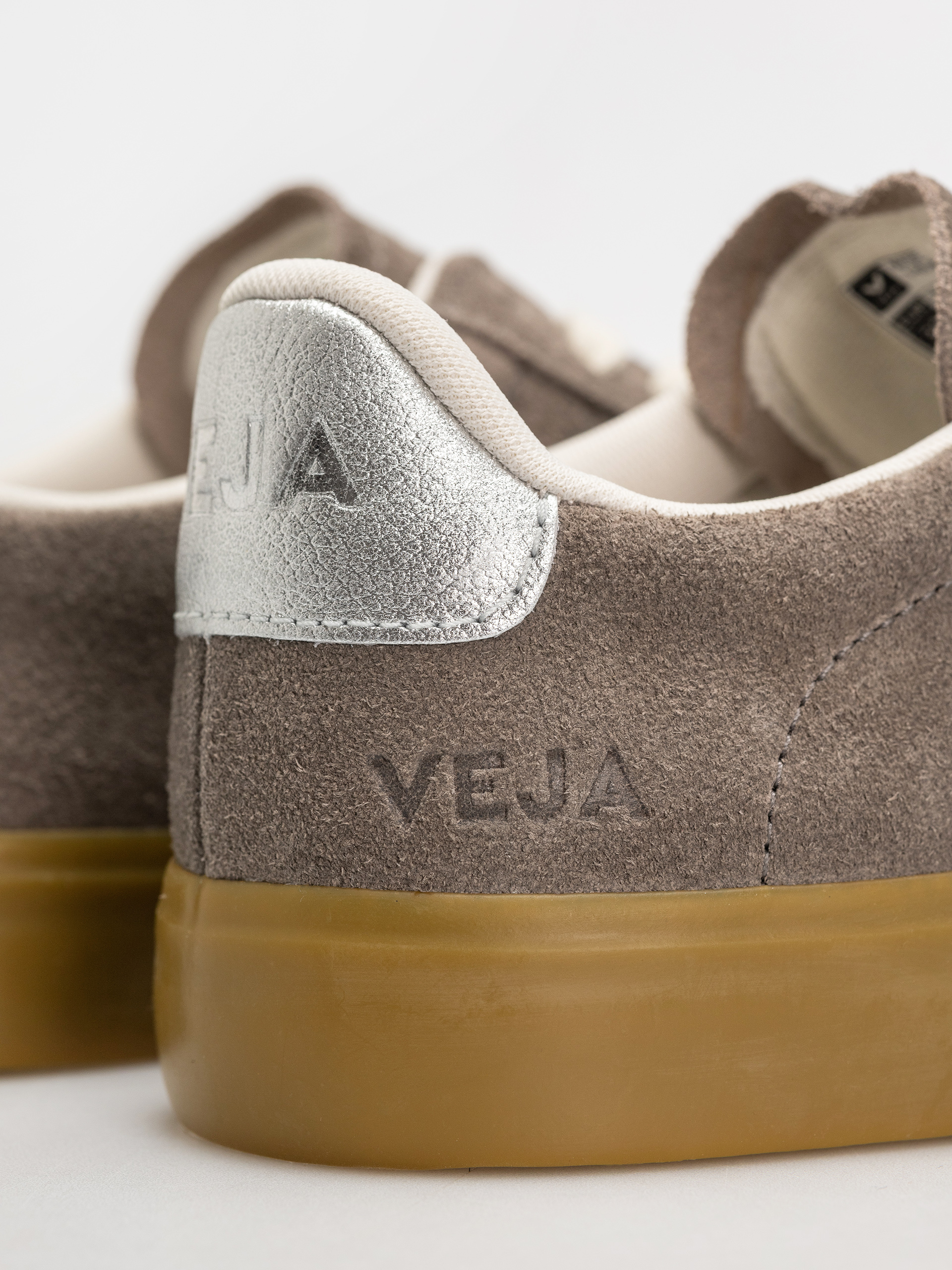 Обувки Veja Campo Wmn (moonrock silver natural)