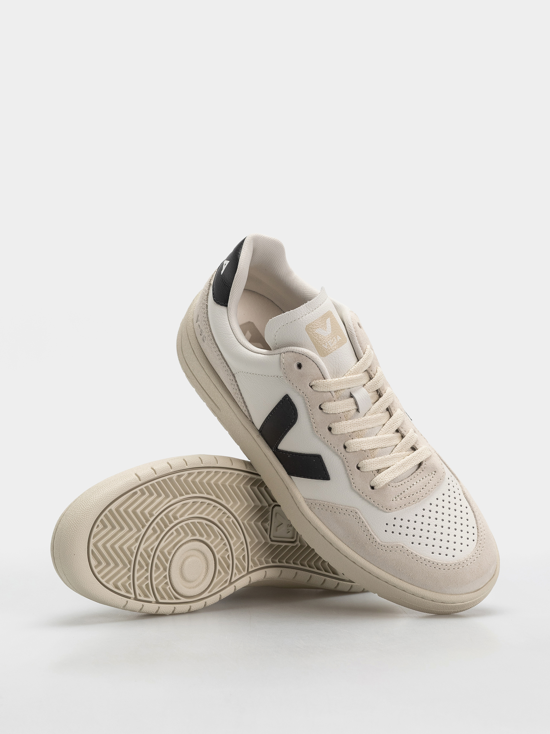 Обувки Veja V 90 (white black)