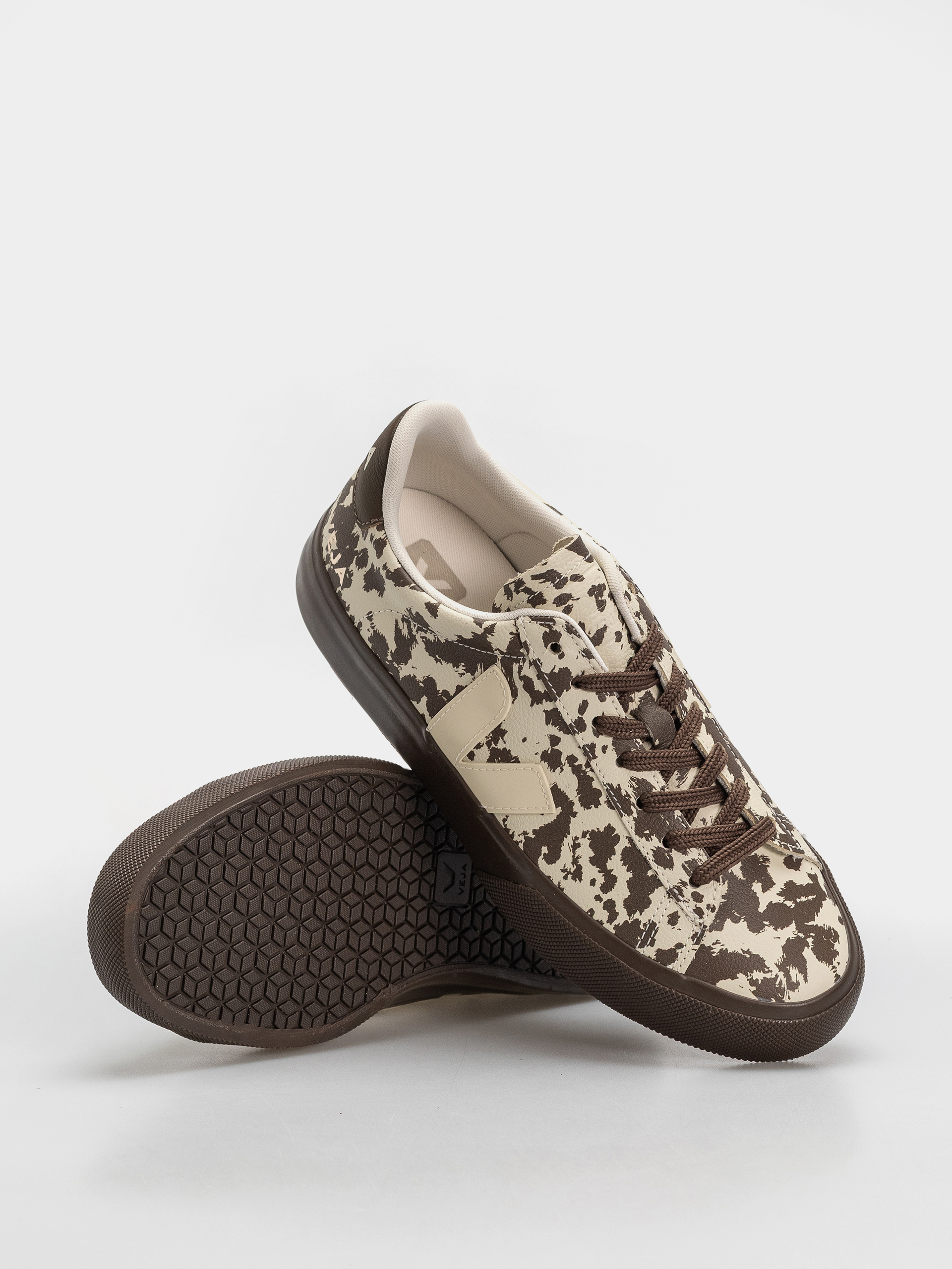 Обувки Veja Campo Wmn (pierre wild country)
