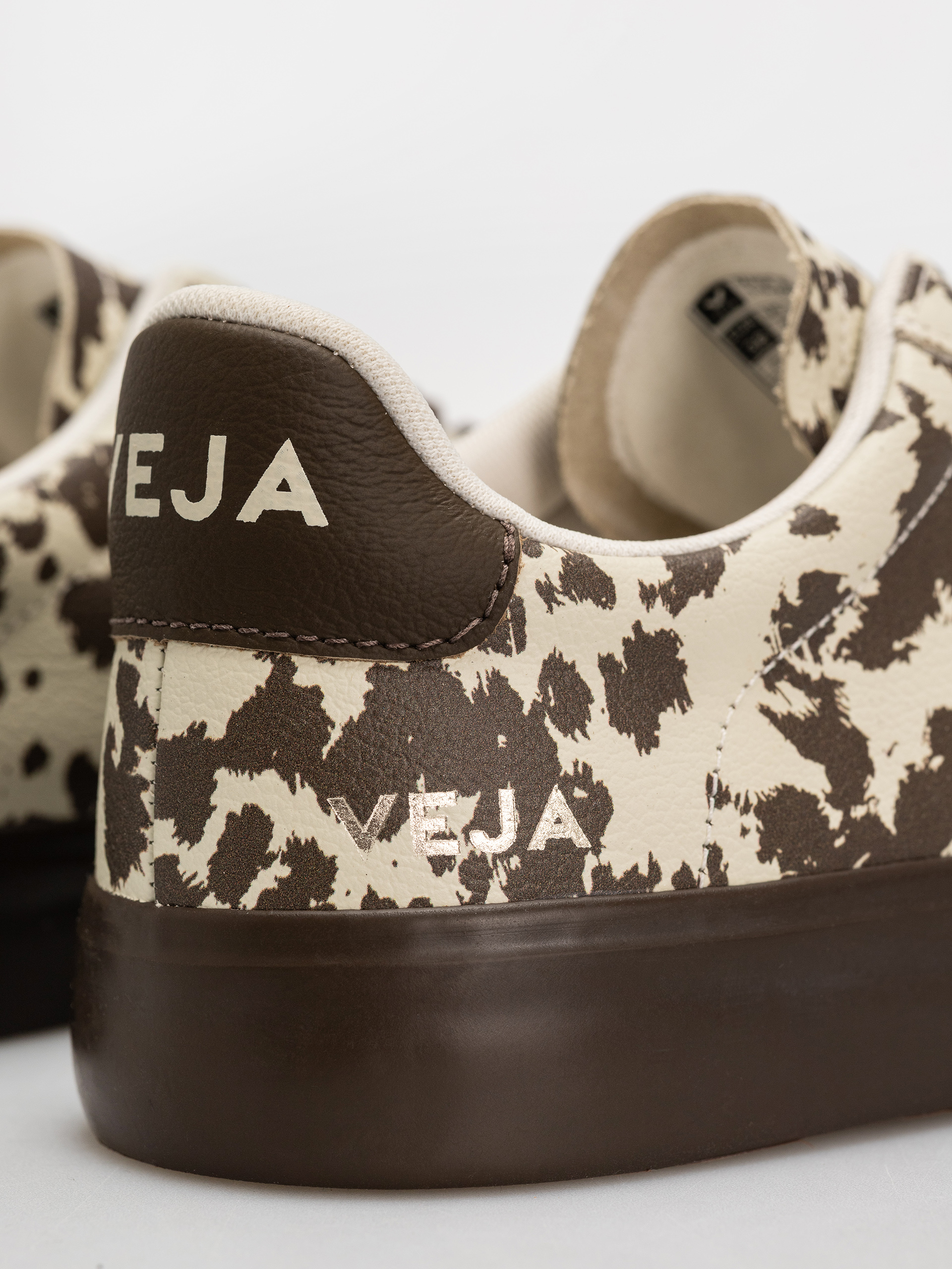 Обувки Veja Campo Wmn (pierre wild country)