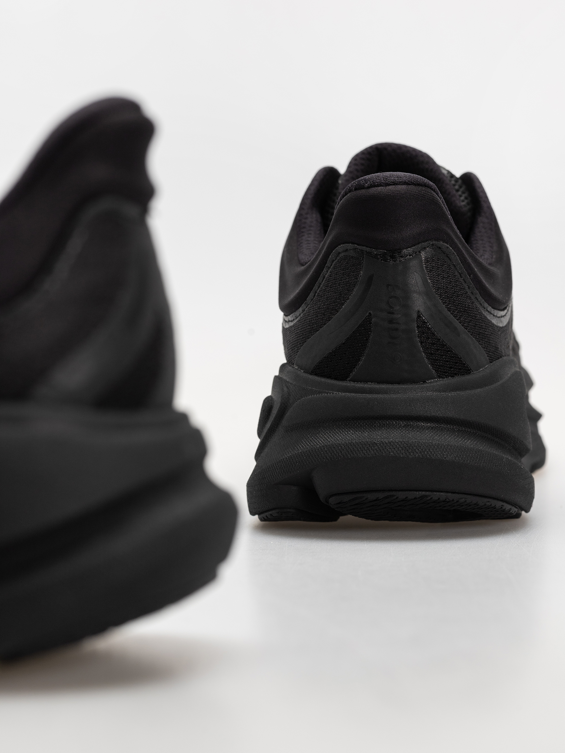 Обувки Hoka Bondi 9 (black/black)