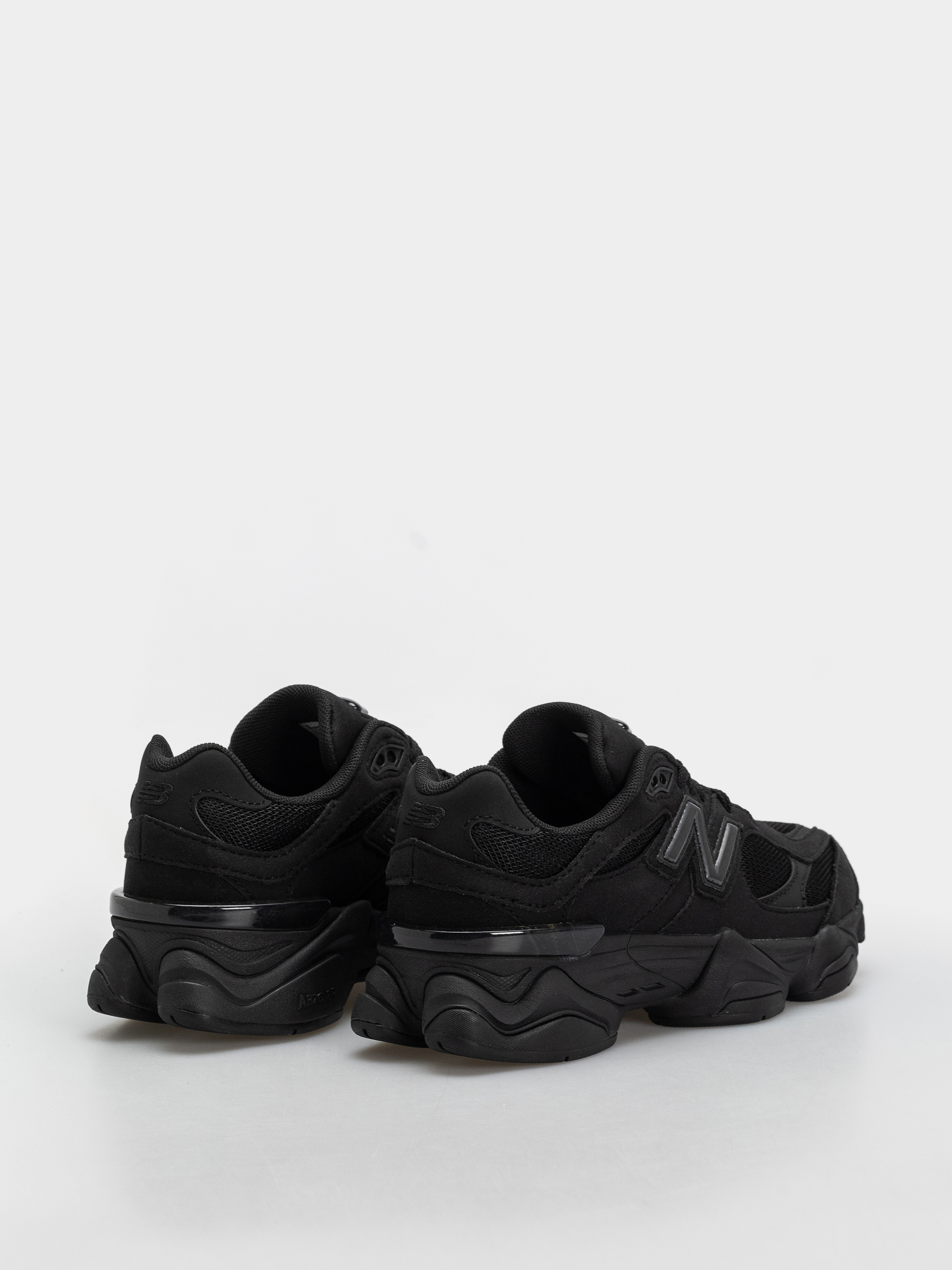 Обувки New Balance 9060 JR (black/phantom)