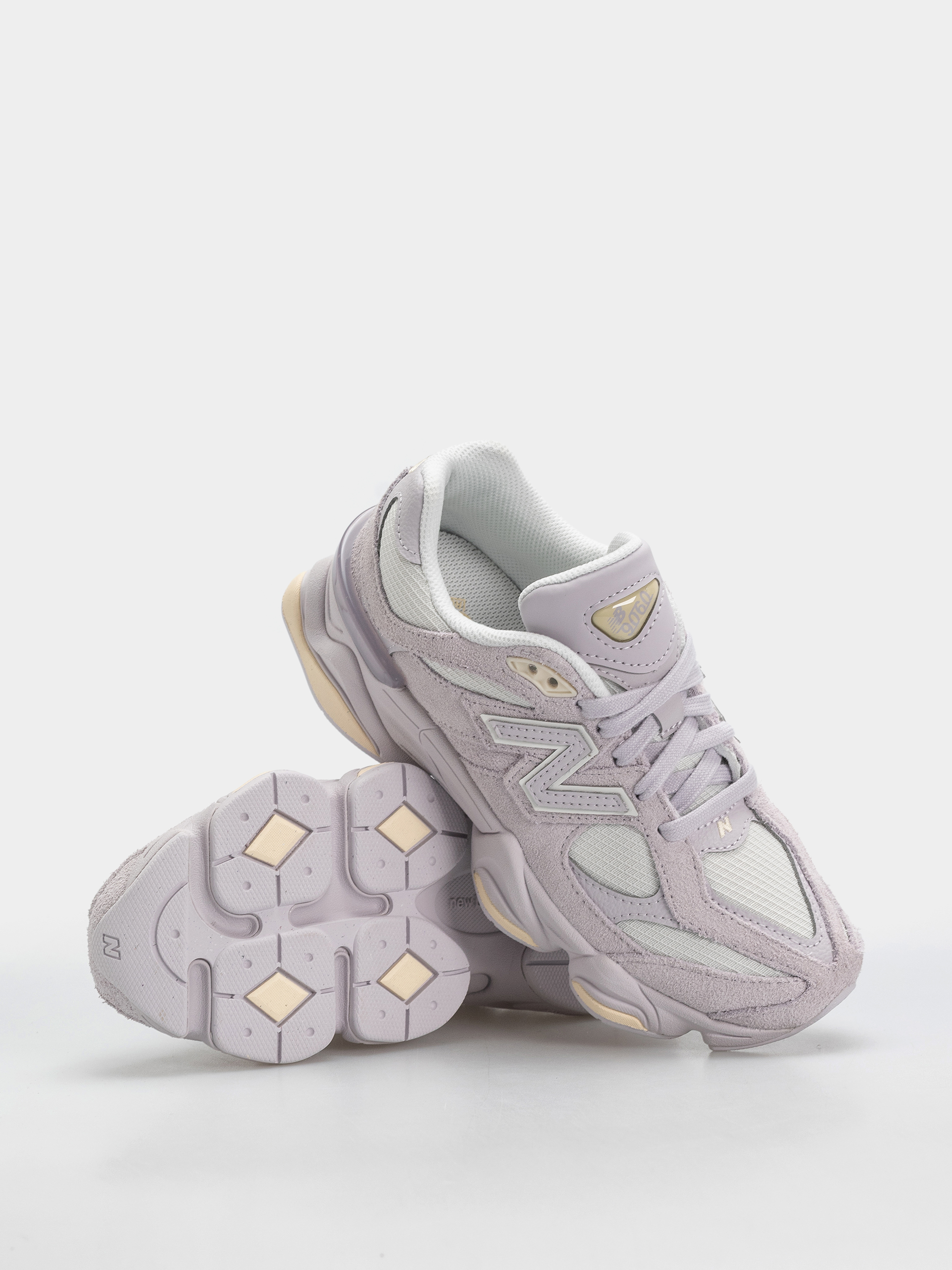Обувки New Balance 9060 JR (horizon grey/calcium)