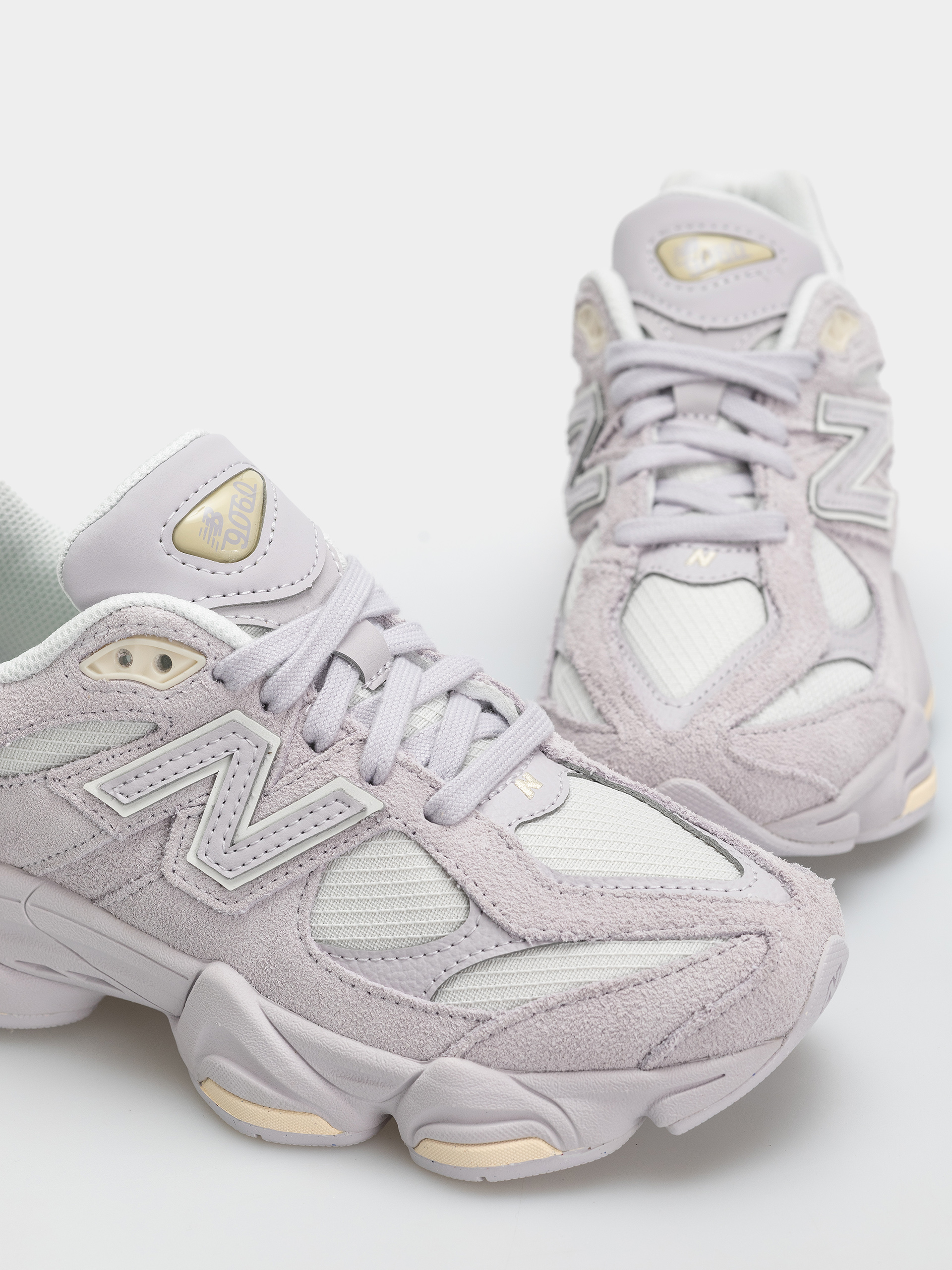 Обувки New Balance 9060 JR (horizon grey/calcium)
