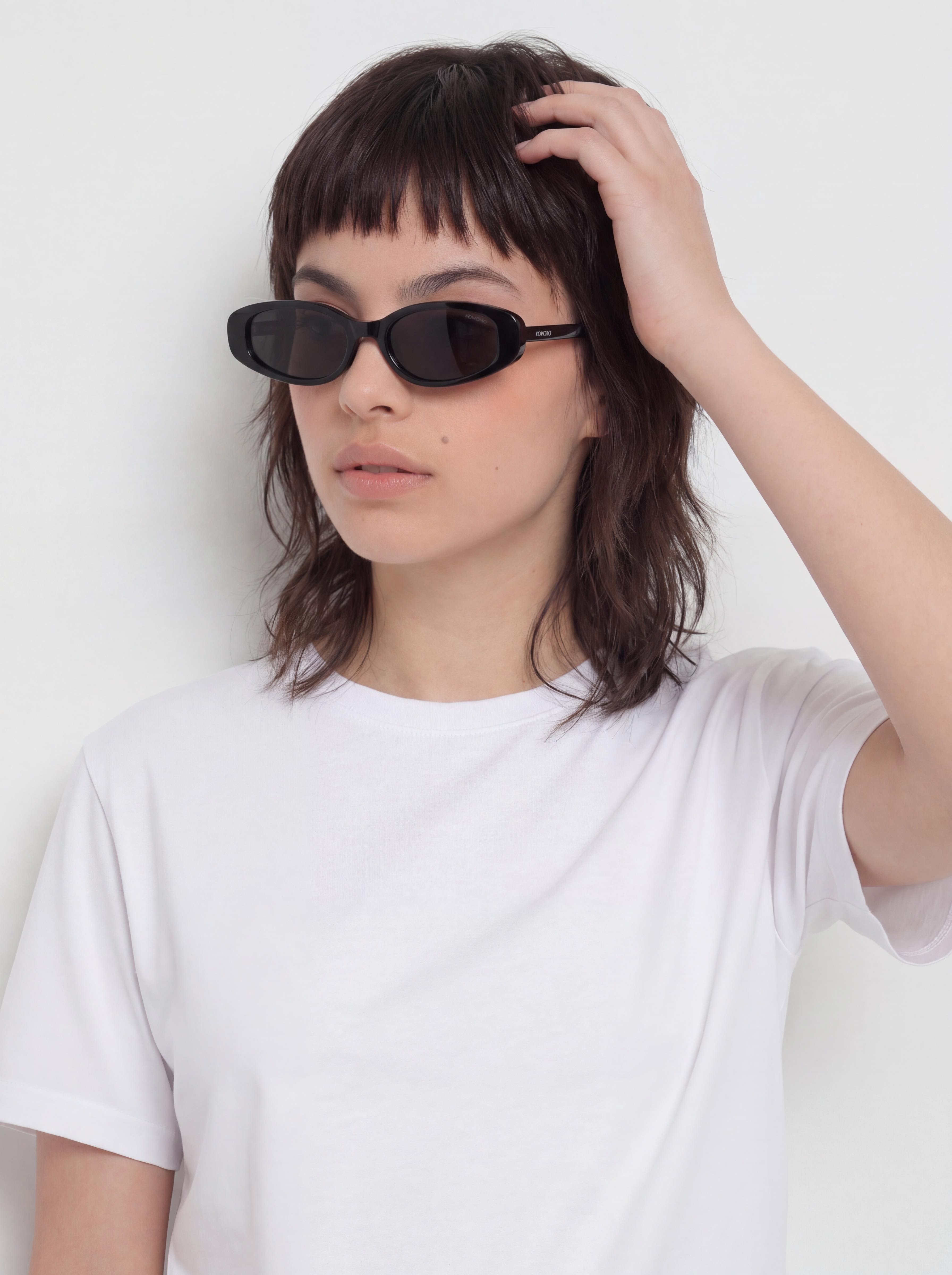 u0421u043bu044au043du0447u0435u0432u0438 u043eu0447u0438u043bu0430 Komono Emery (black)