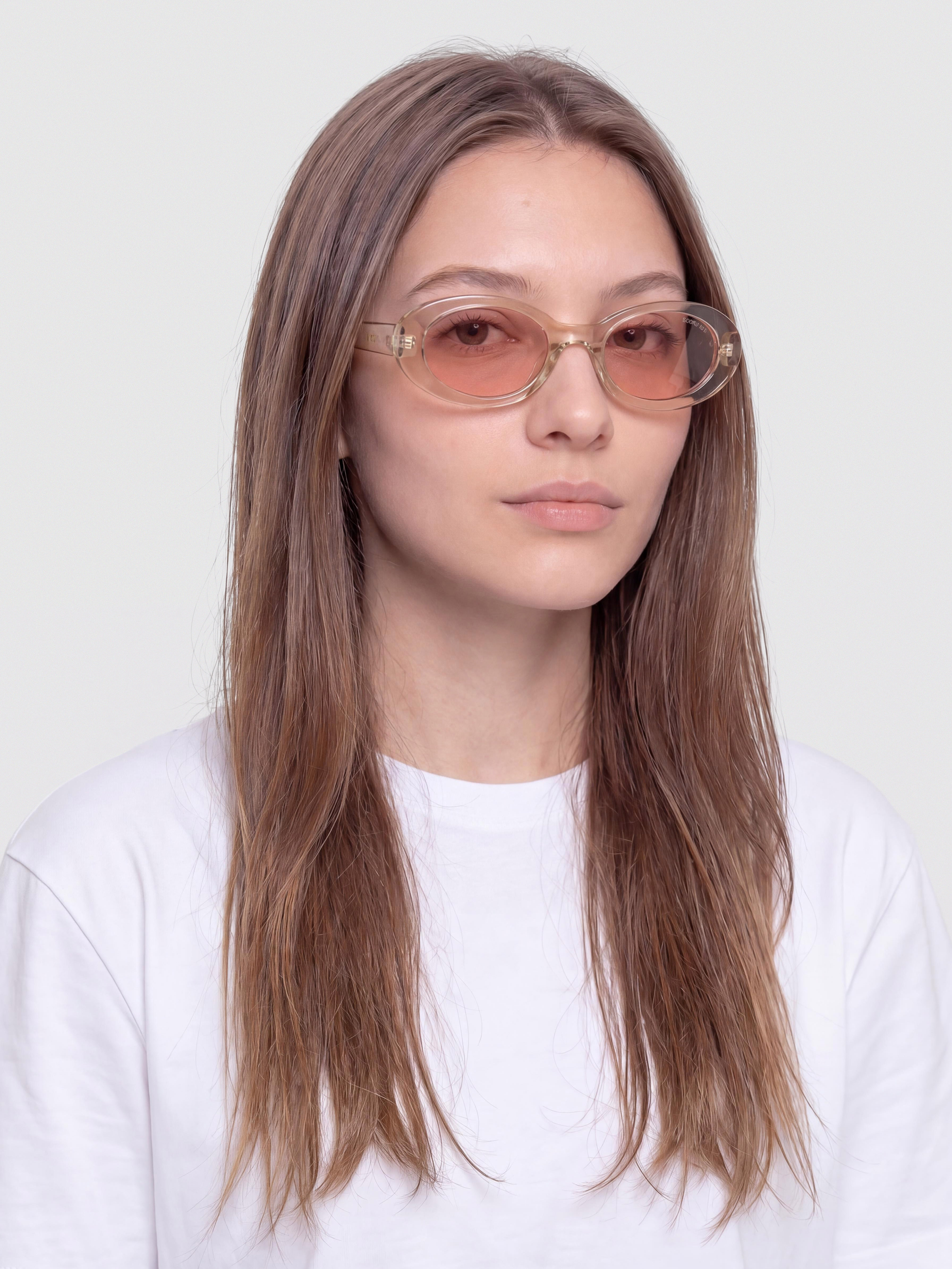 Слънчеви очила Komono Ana (sand blush)