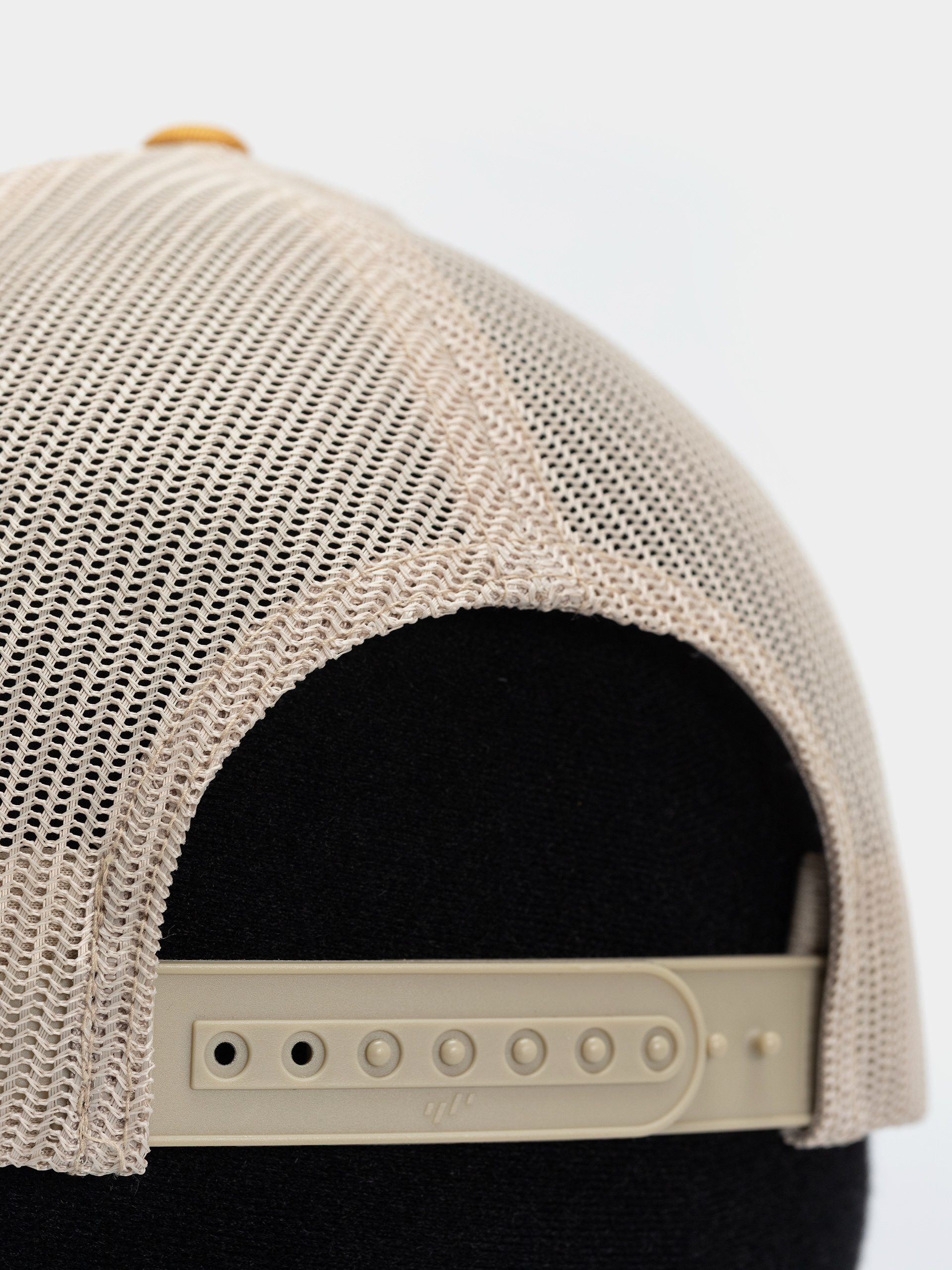 Шапка с козирка Columbia Mesh Snap Back