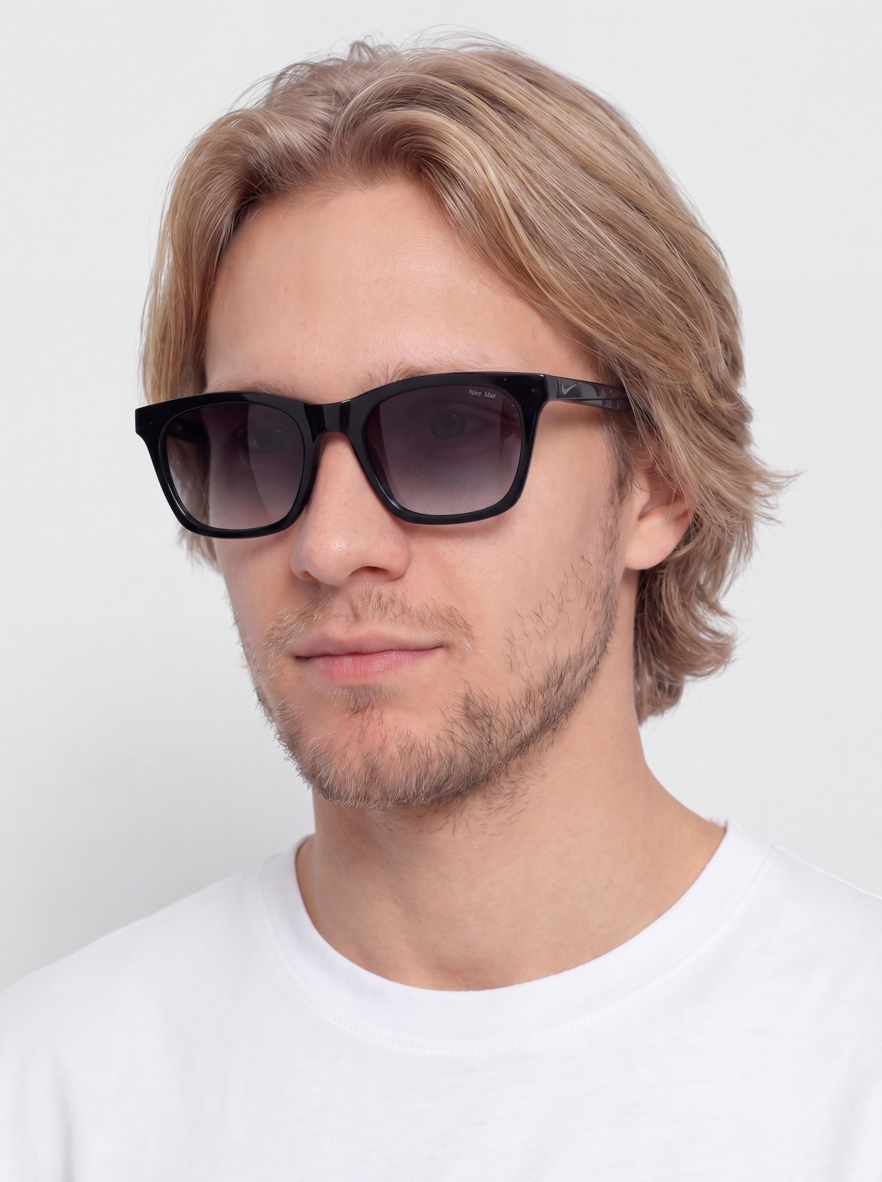 Слънчеви очила Nike Vital Flow (black/smoke gradient)