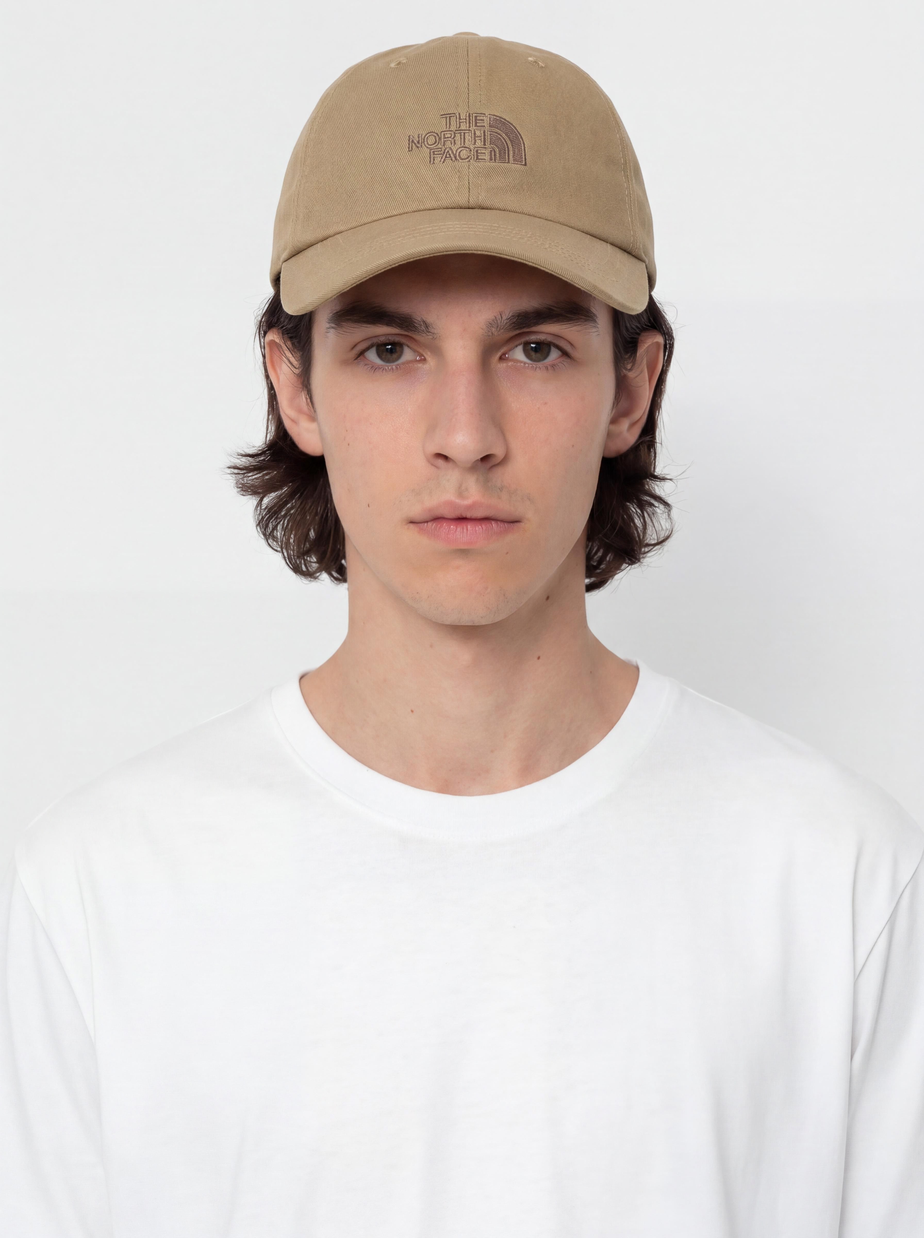 Шапка с козирка The North Face Norm