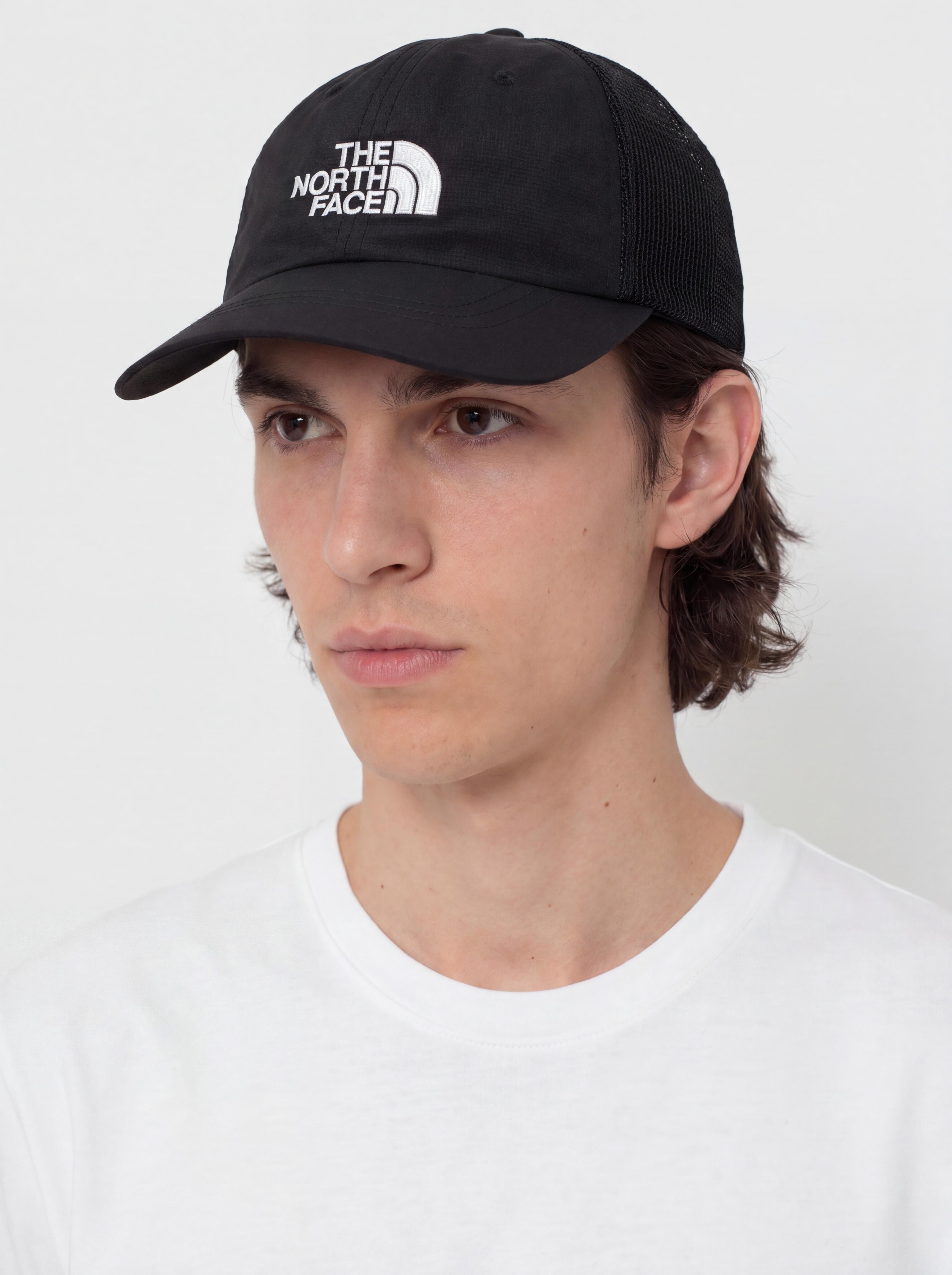 Шапка с козирка The North Face Horizon Trucker