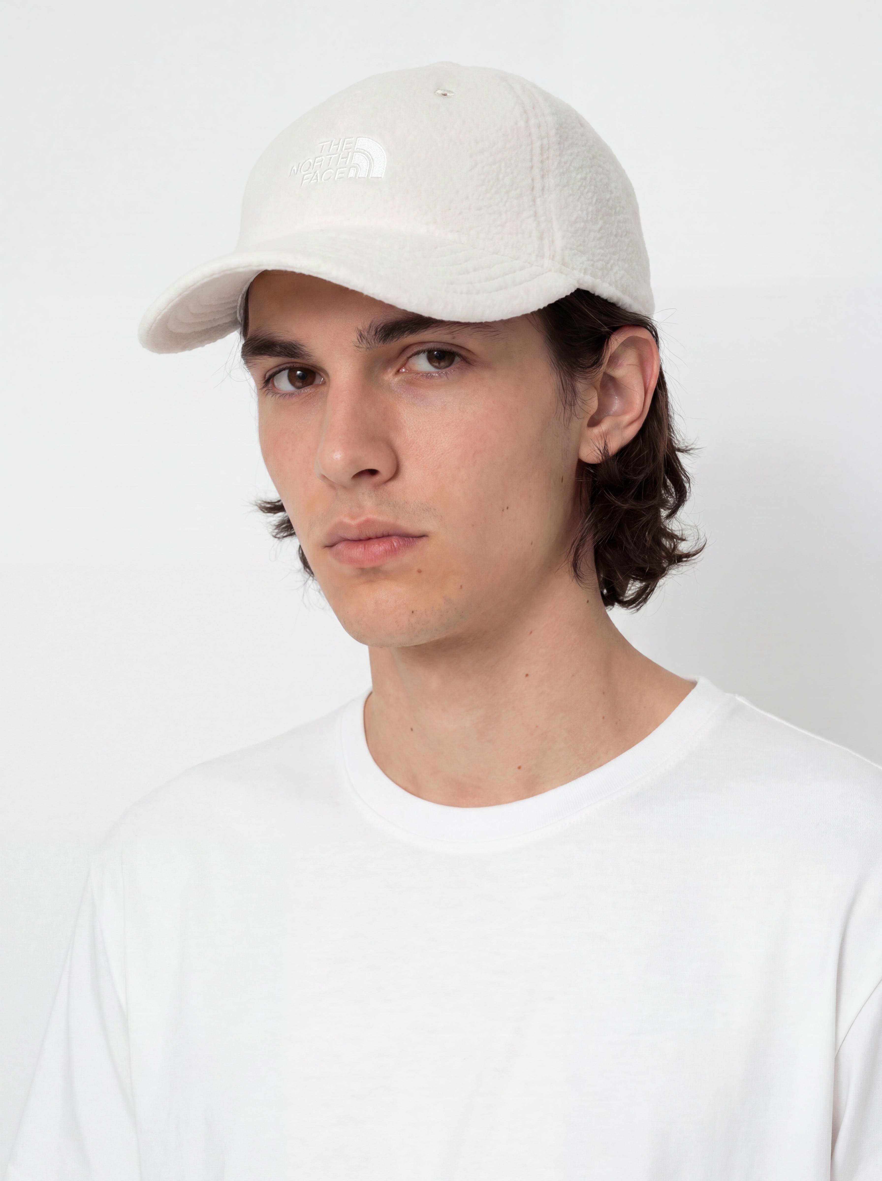 Шапка с козирка The North Face Denali Norm (white dune)