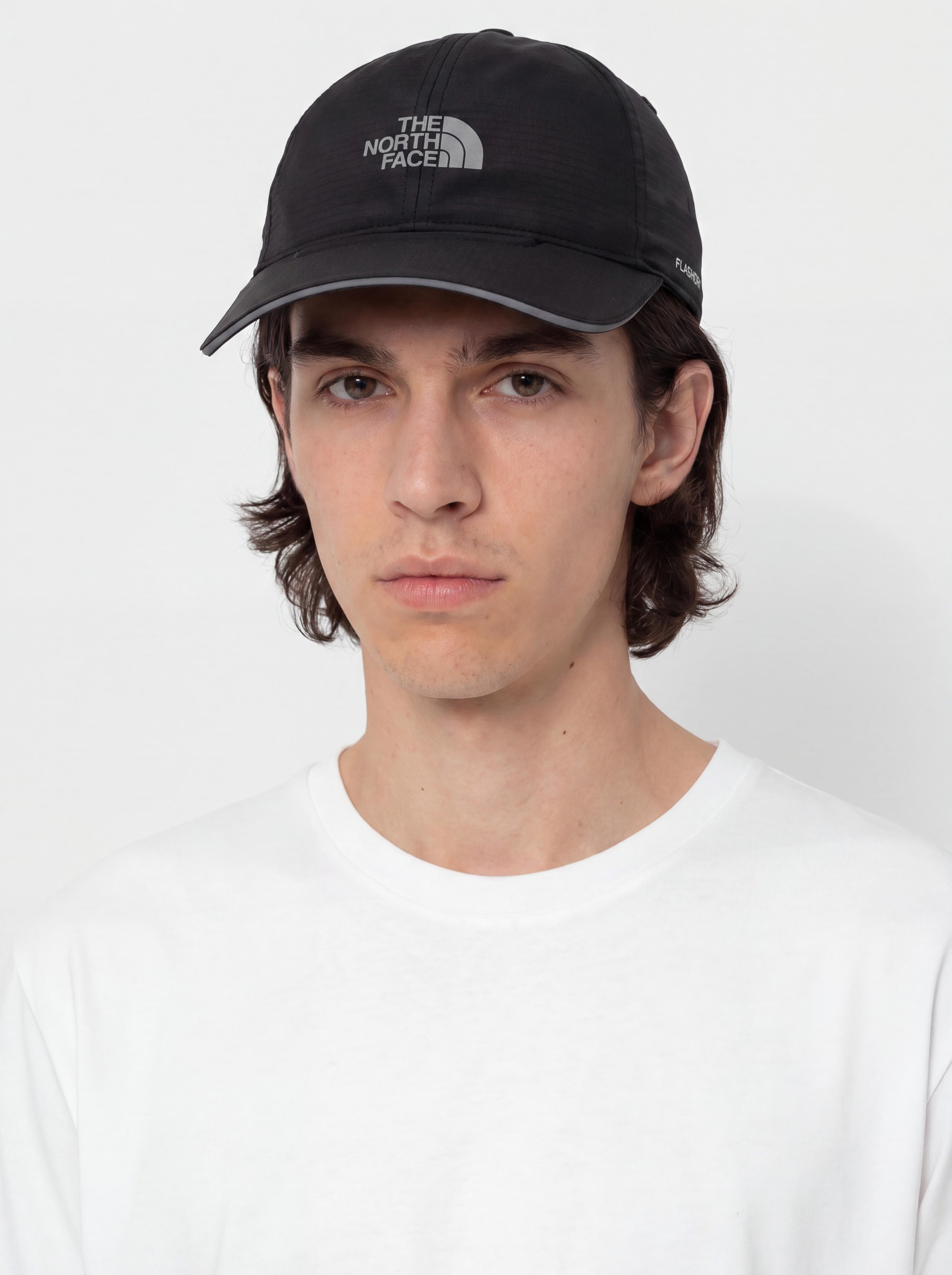Шапка с козирка The North Face Flex Flashdry (tnf black)