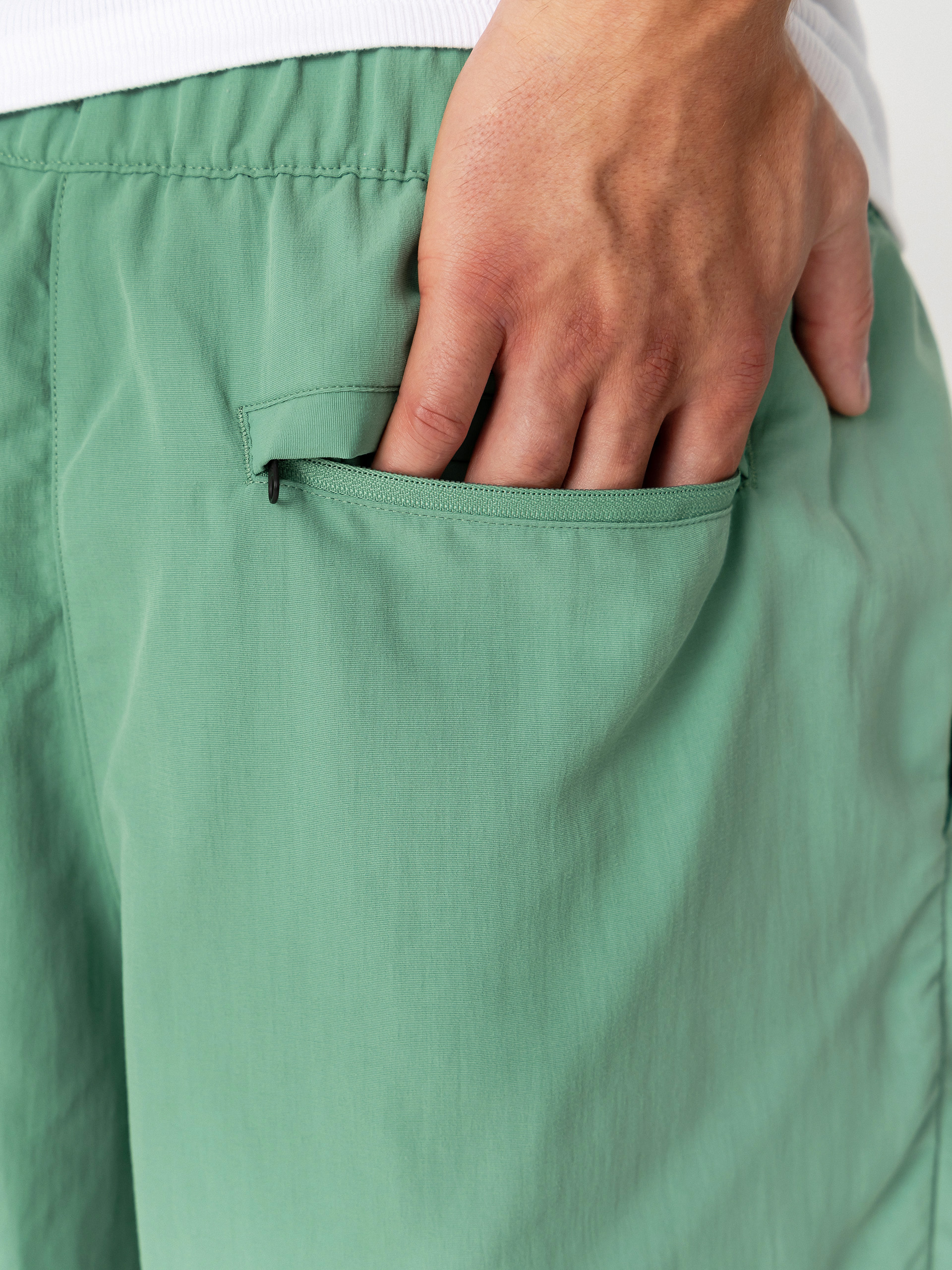 Къси панталони The North Face Leynar (dimmed algae/tn)