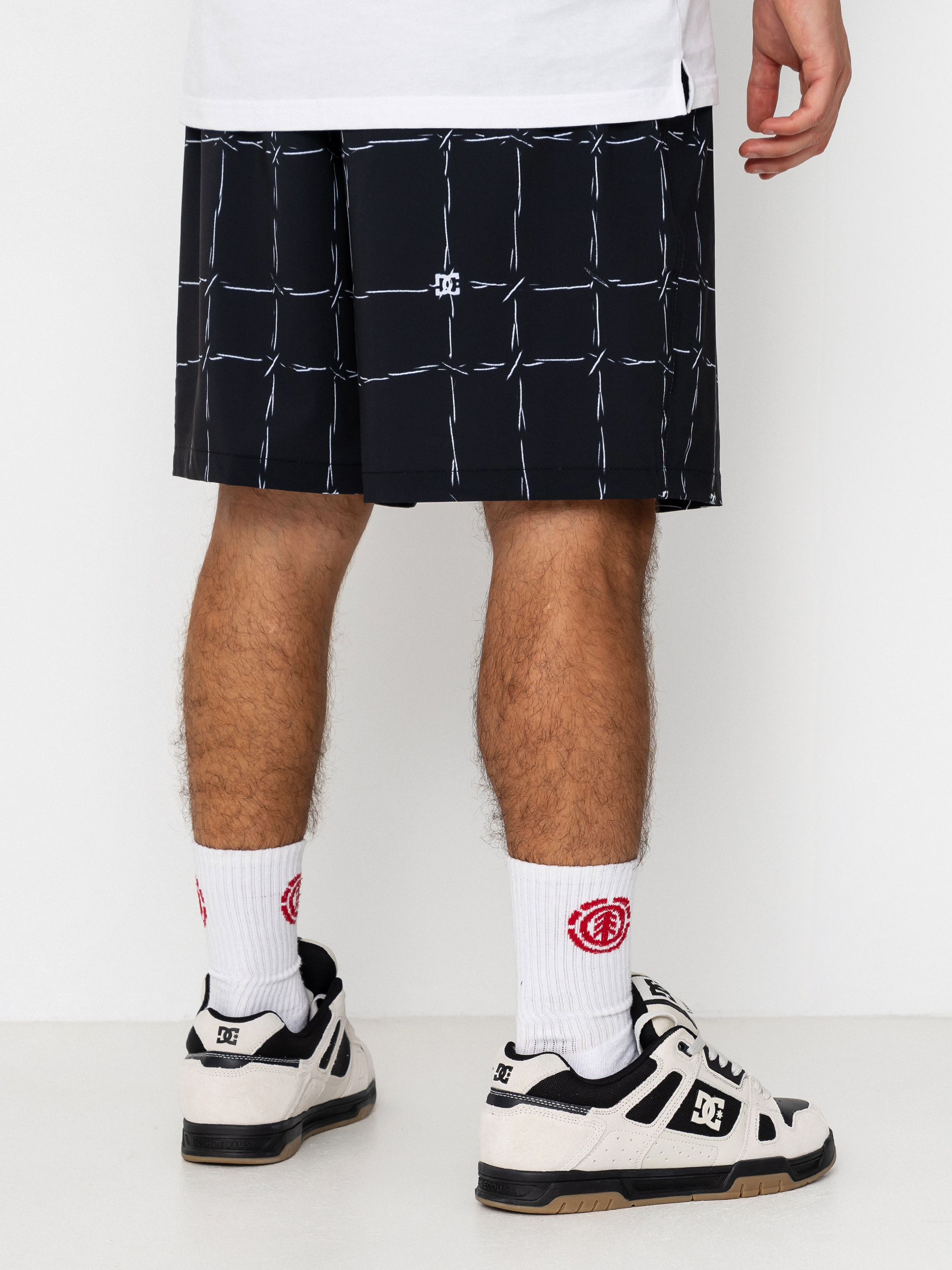 Къси панталони DC Wired Volley 19 (wired 32 black)