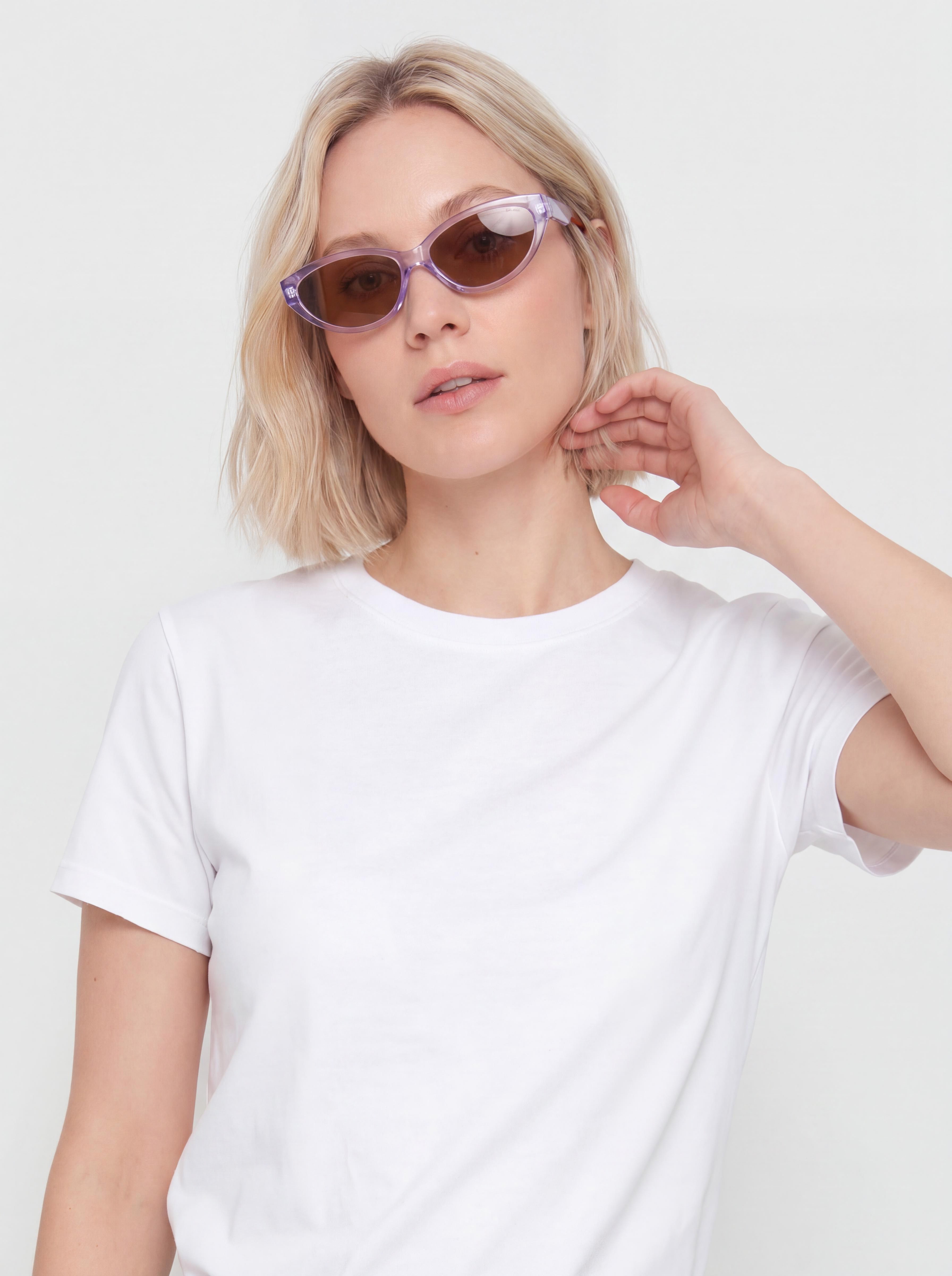 Слънчеви очила Nike Tide Solar (amethyst tint/amber)