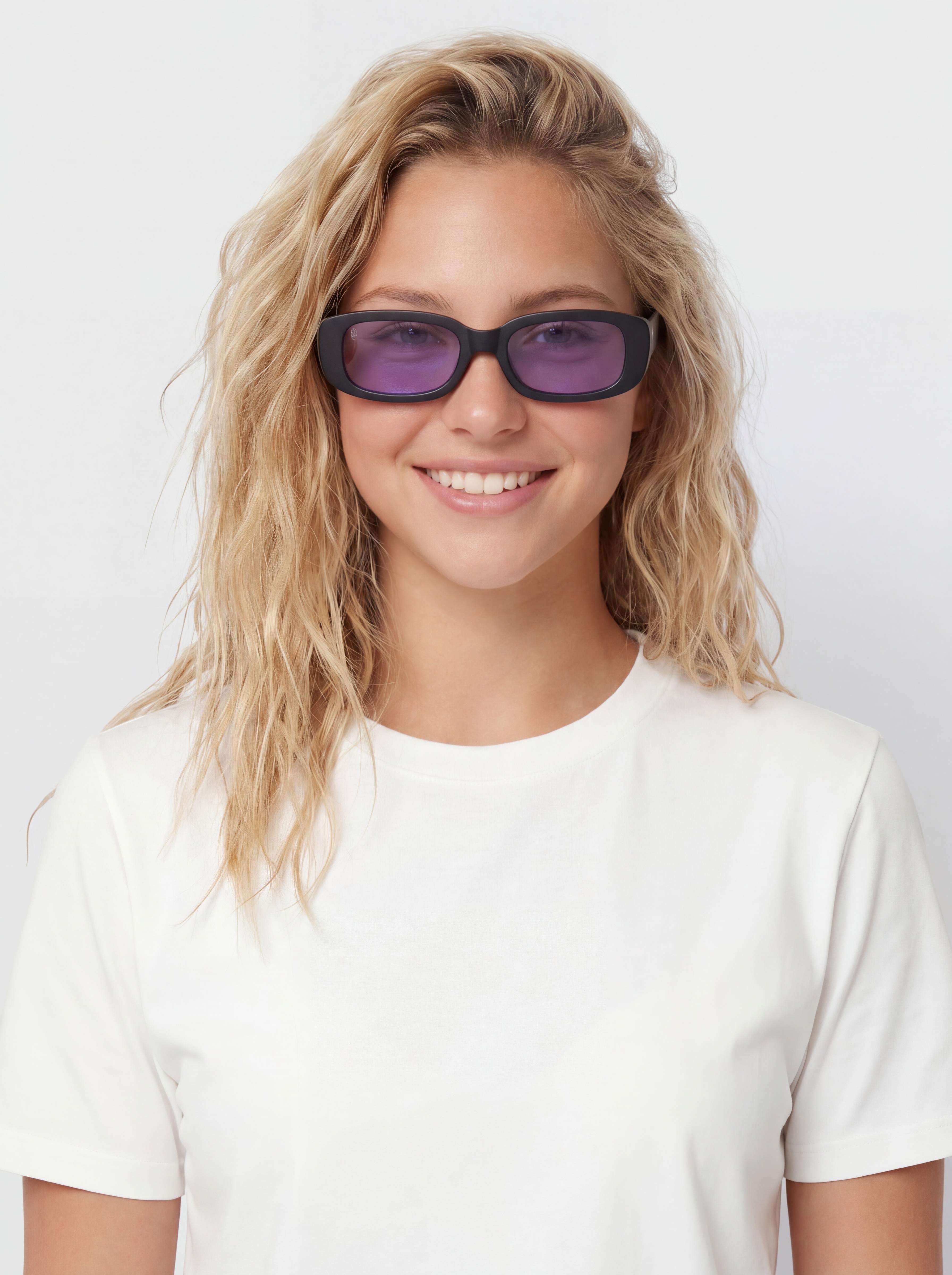 Слънчеви очила CHPO Nicole (matte black/purple)