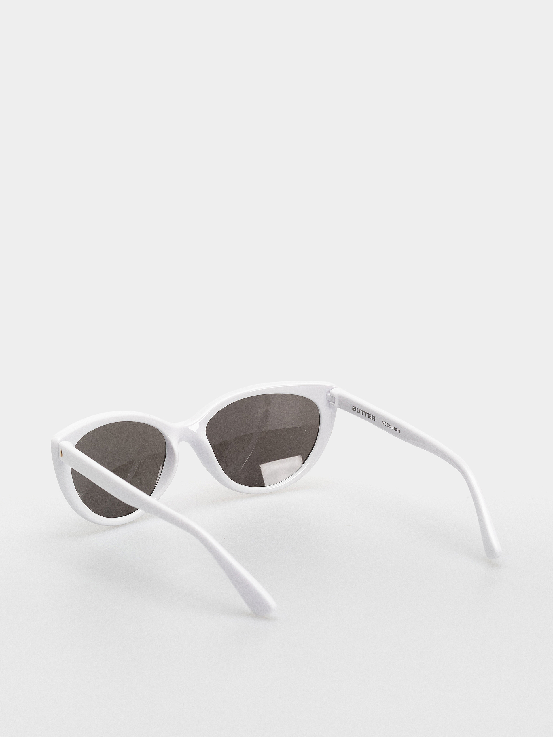 Volcom Слънчеви очила Butter Wmn (gloss white/gray)