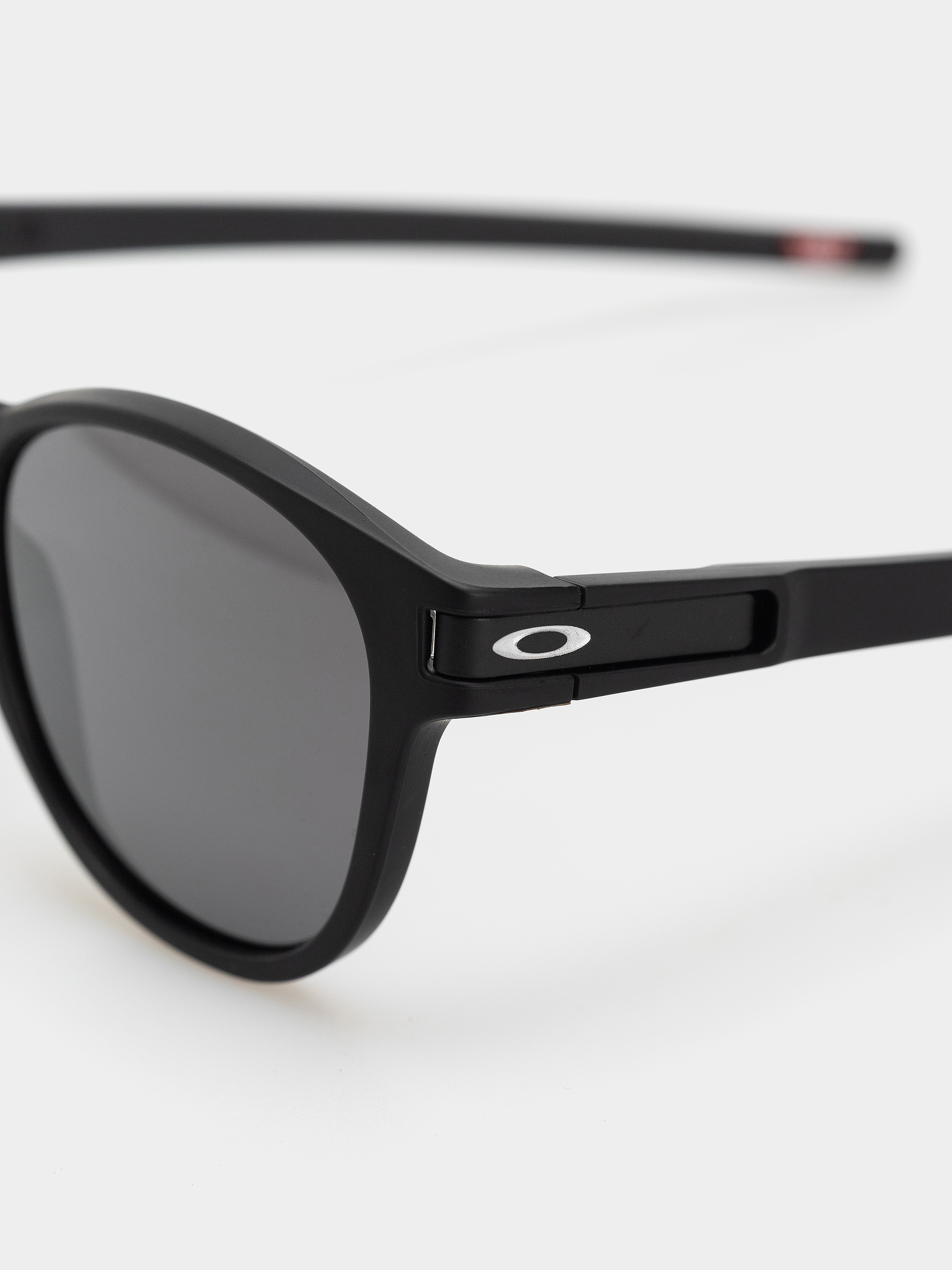 Слънчеви очила Oakley Latch (matte black/prizm black iridium)