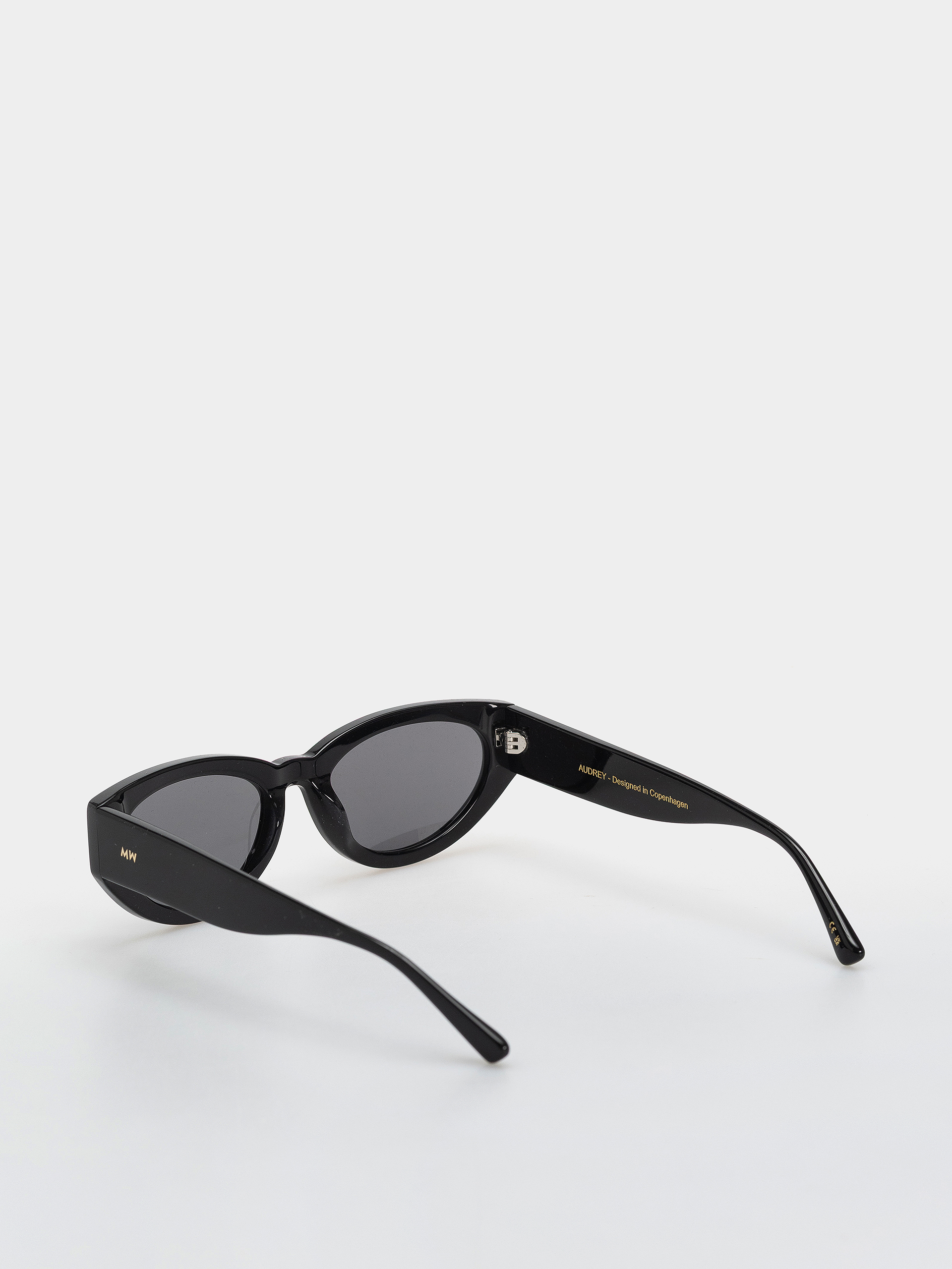 Слънчеви очила MessyWeekend Audrey (black/grey)