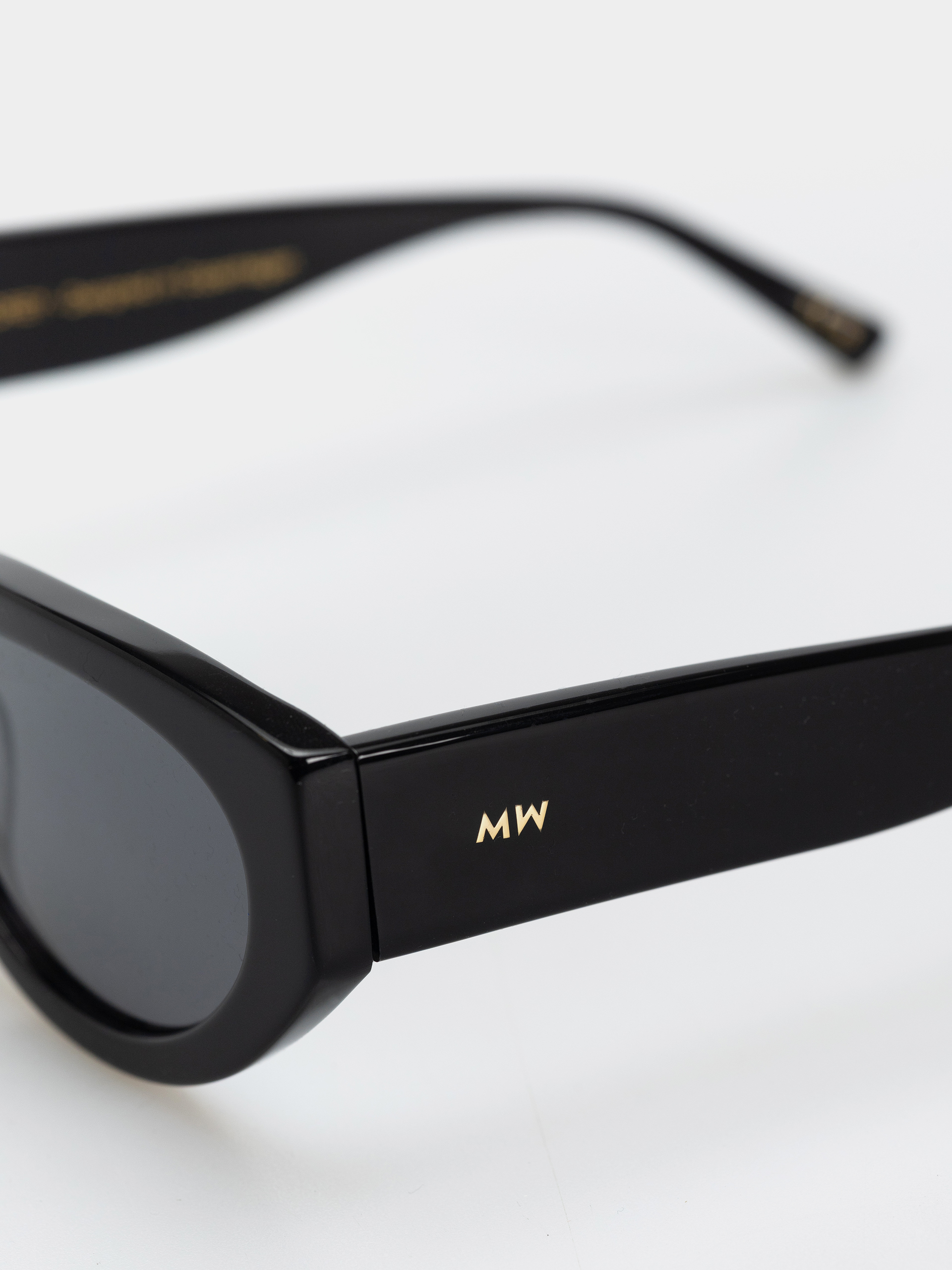 Слънчеви очила MessyWeekend Audrey (black/grey)