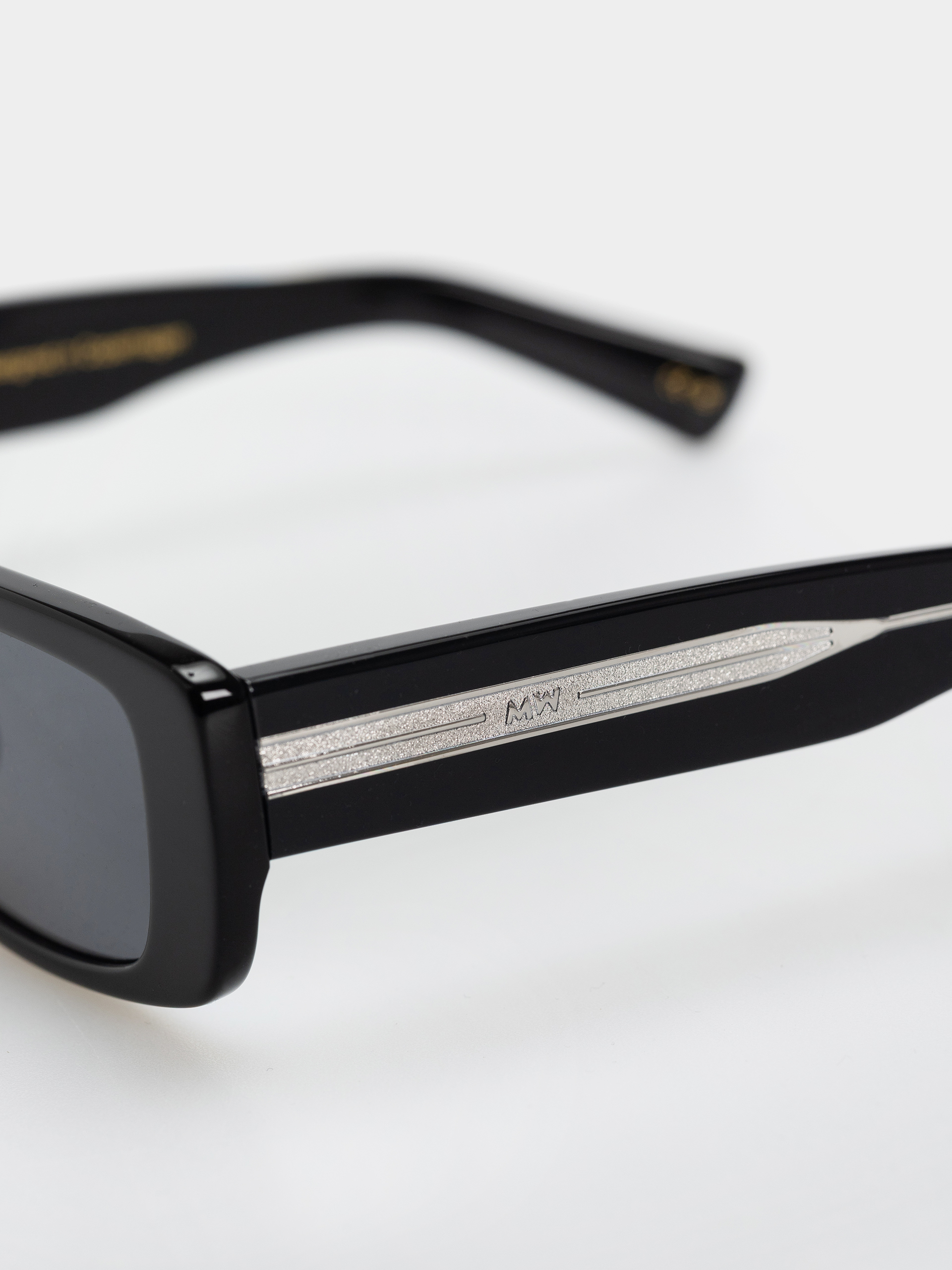 Слънчеви очила MessyWeekend Grace Iso (black/transparent)
