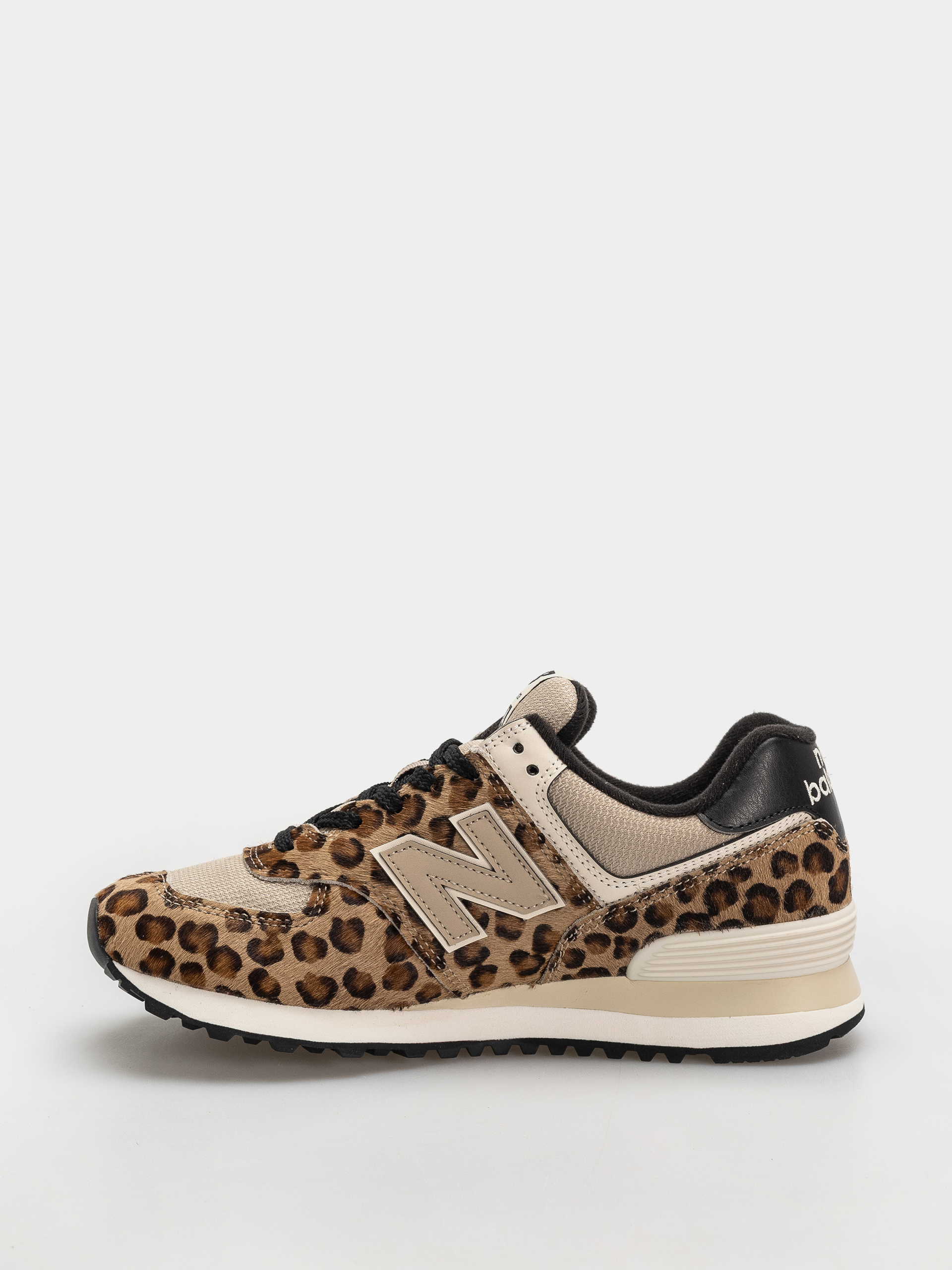 Обувки New Balance 574 Wmn (stoneware/linen/black)