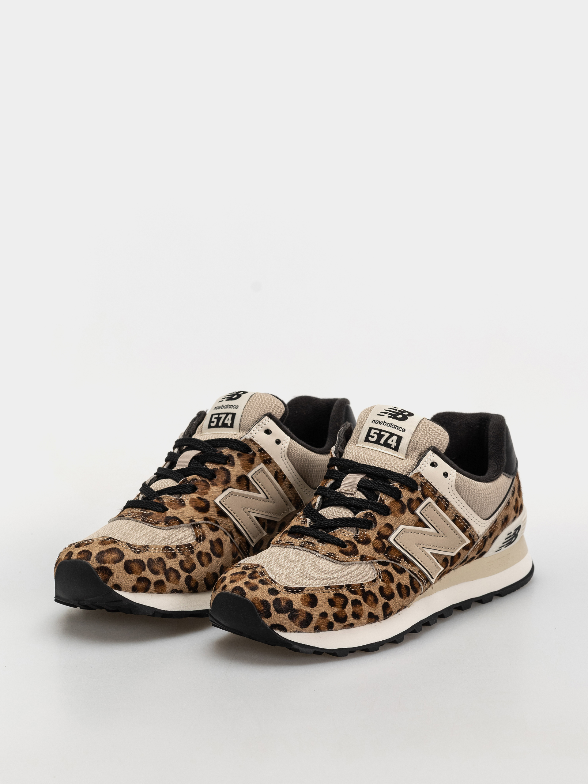 Обувки New Balance 574 Wmn (stoneware/linen/black)