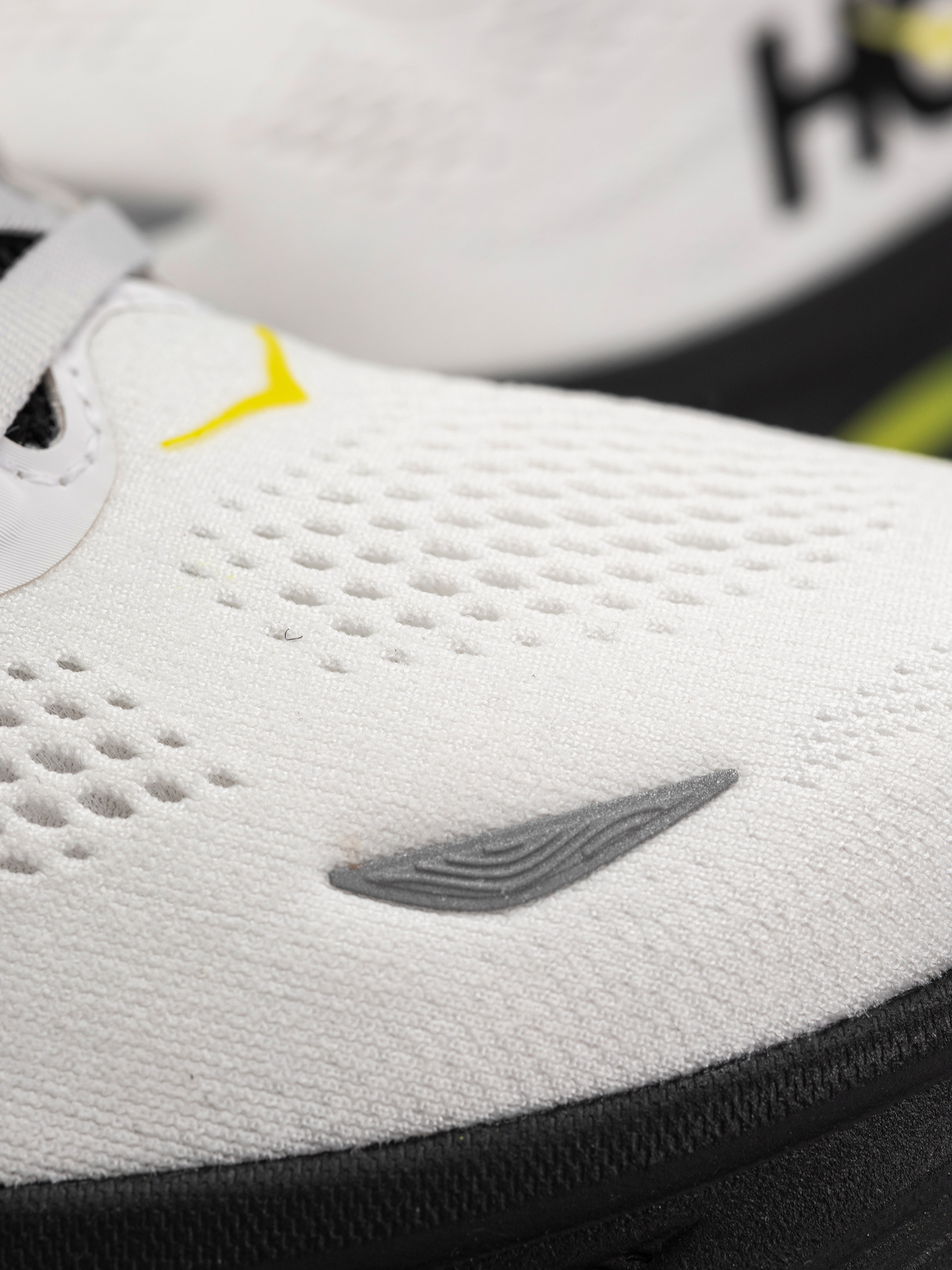 Обувки Hoka Bondi 9 (white/citrus)