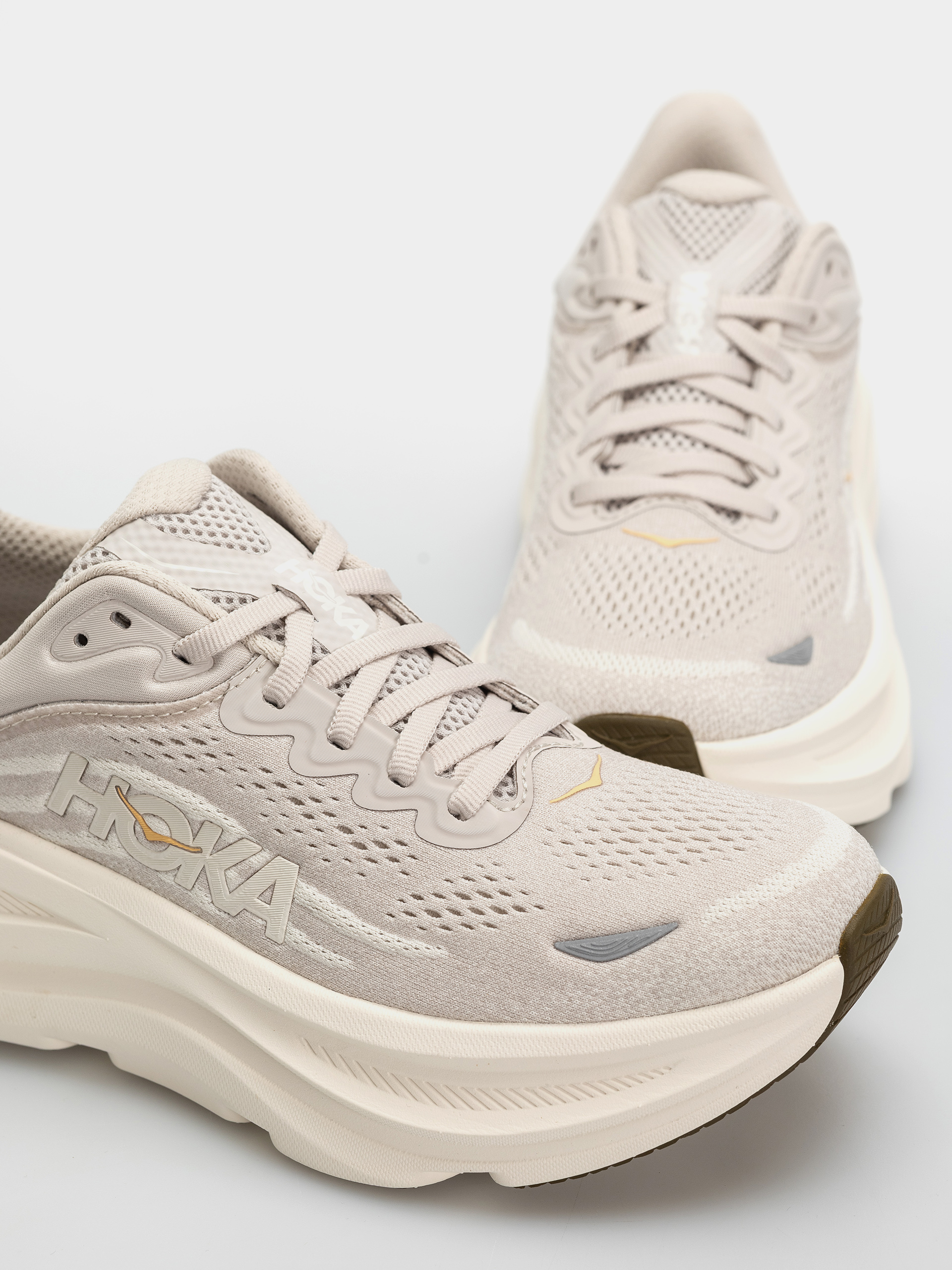 Обувки Hoka Bondi 9 Wmn (river rock grey/alabaster)