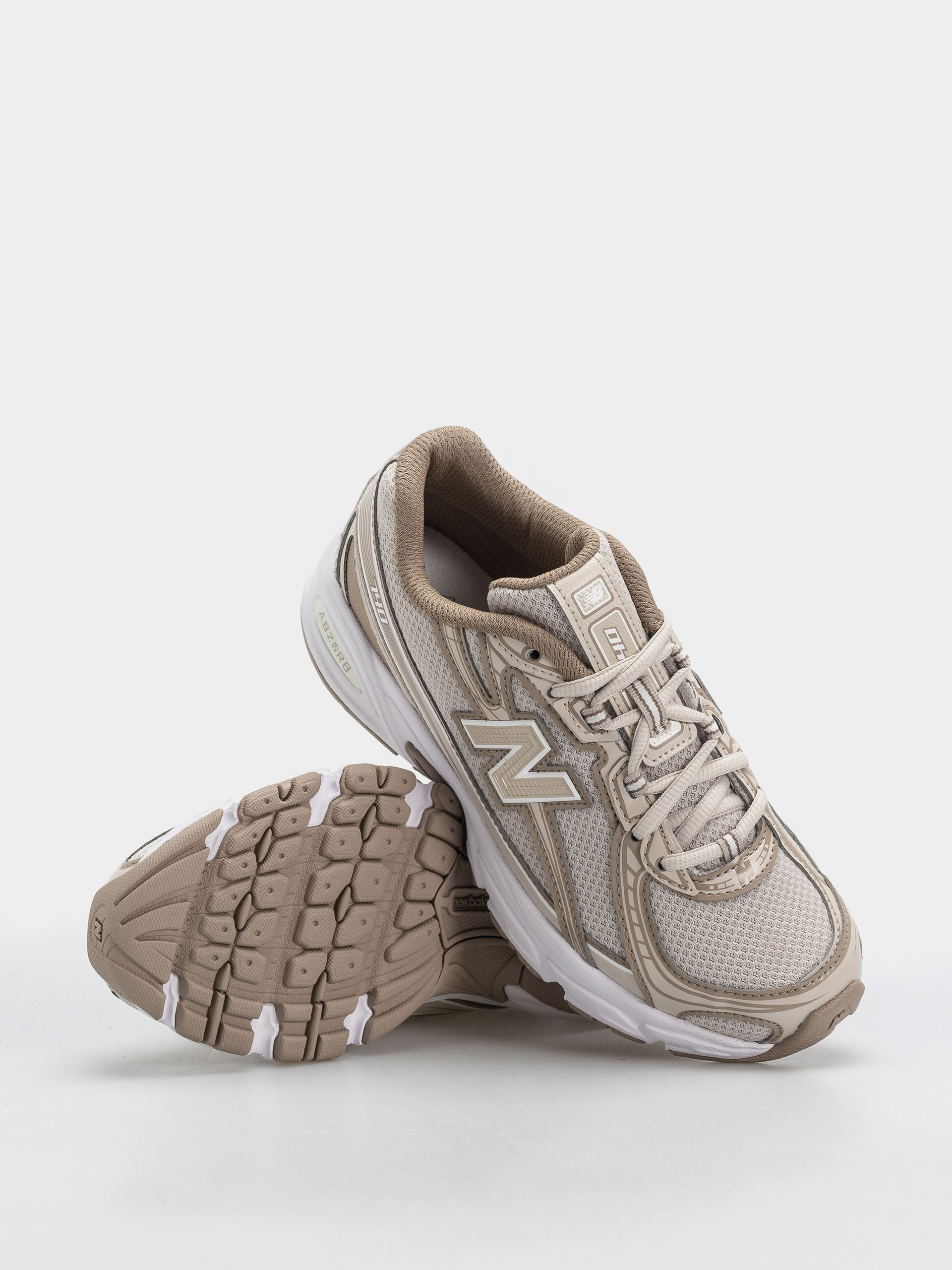 Обувки New Balance 740 JR (timberwolf/driftwood)