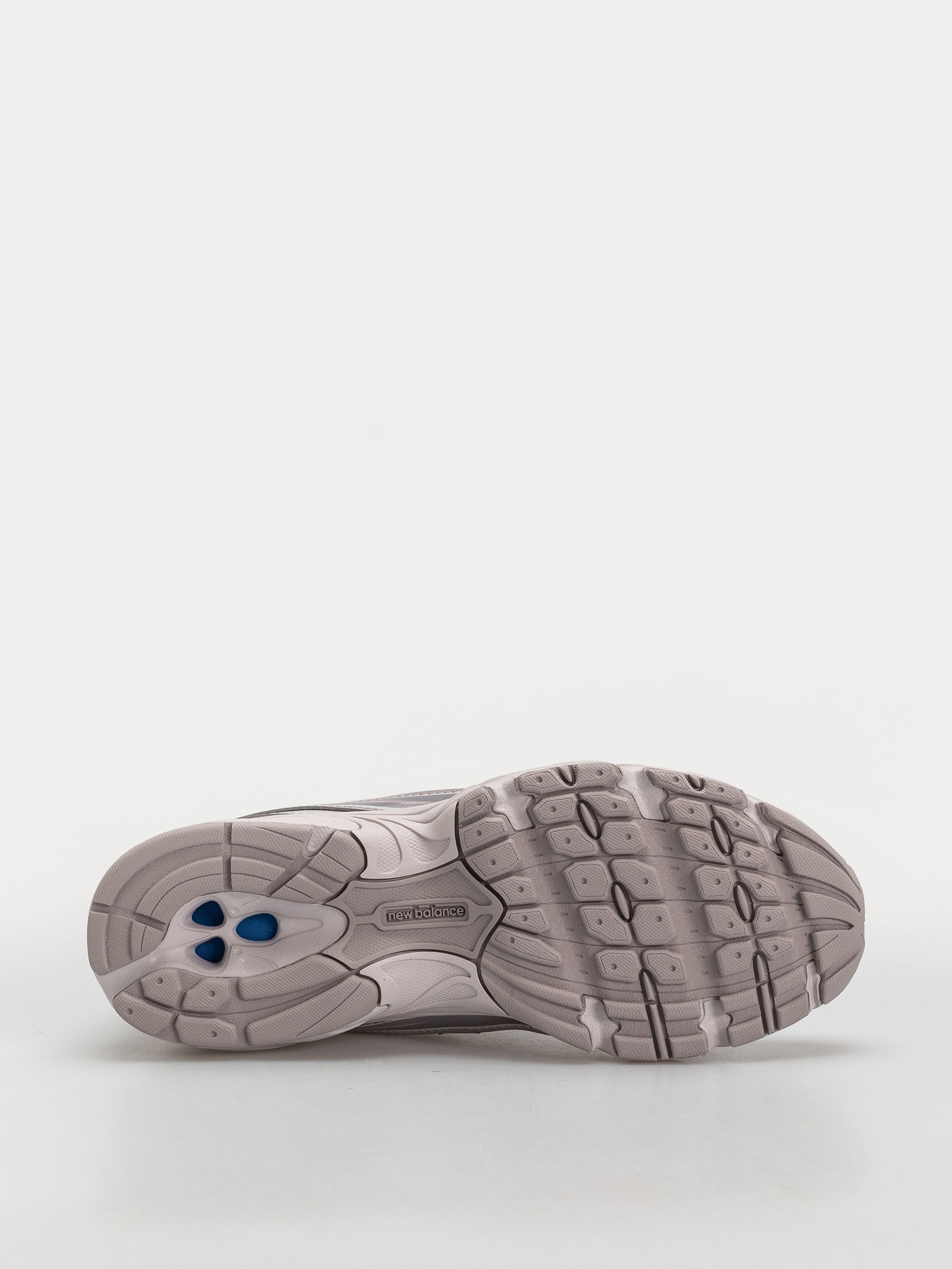 Обувки New Balance 740 (horizon grey/truffle metallic)