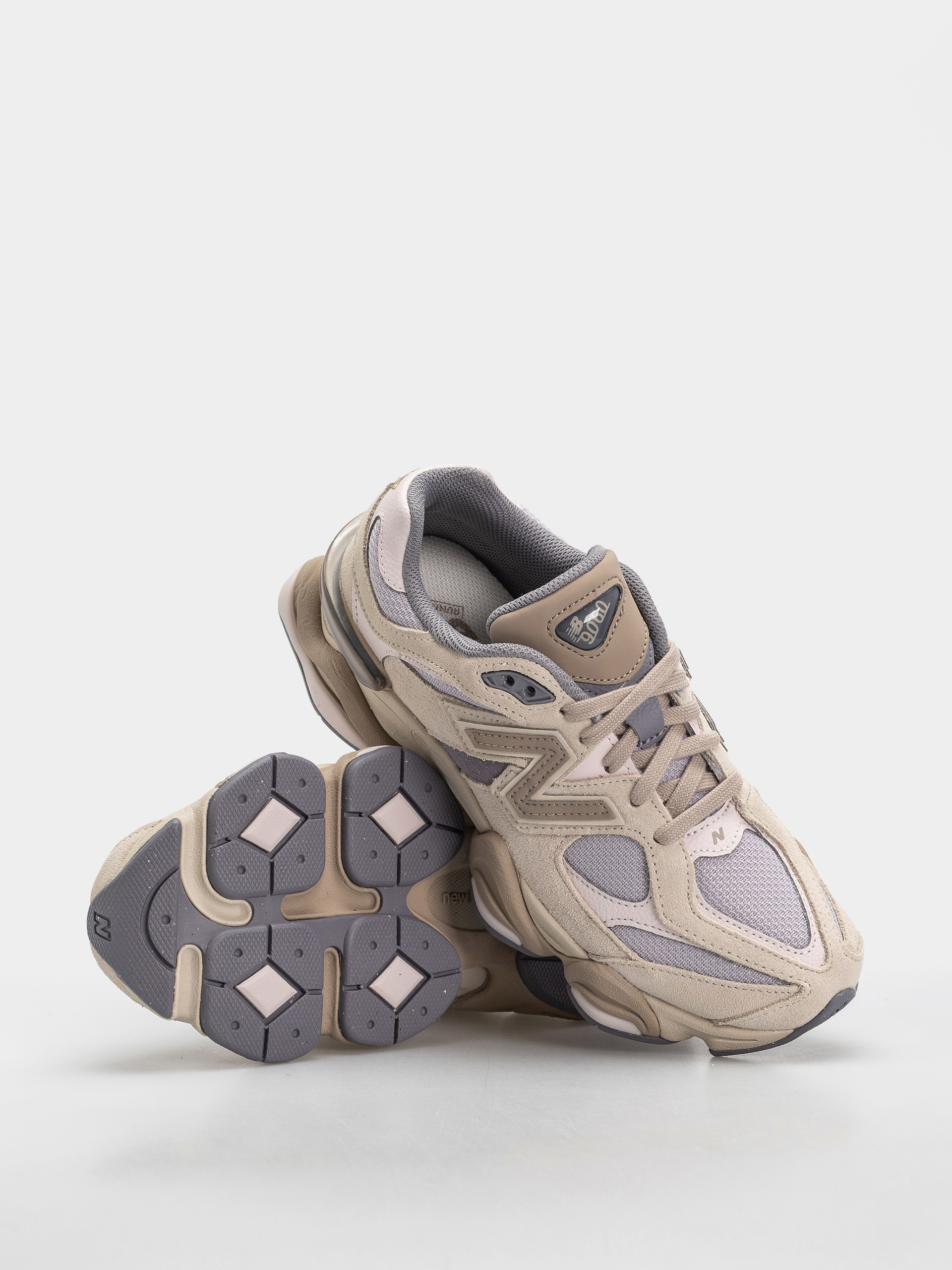 Обувки New Balance 9060 (timberwolf/driftwood)