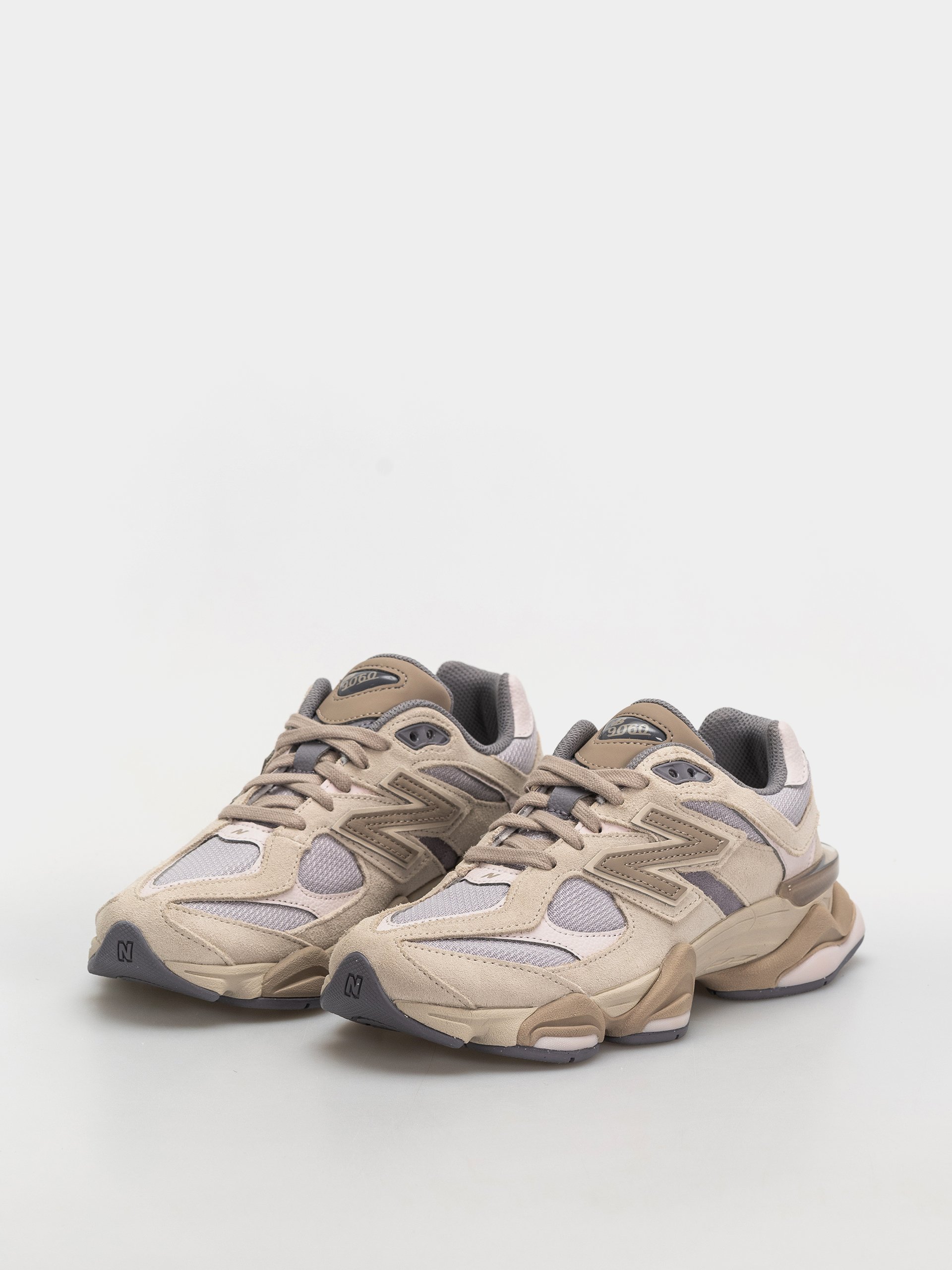 Обувки New Balance 9060 (timberwolf/driftwood)