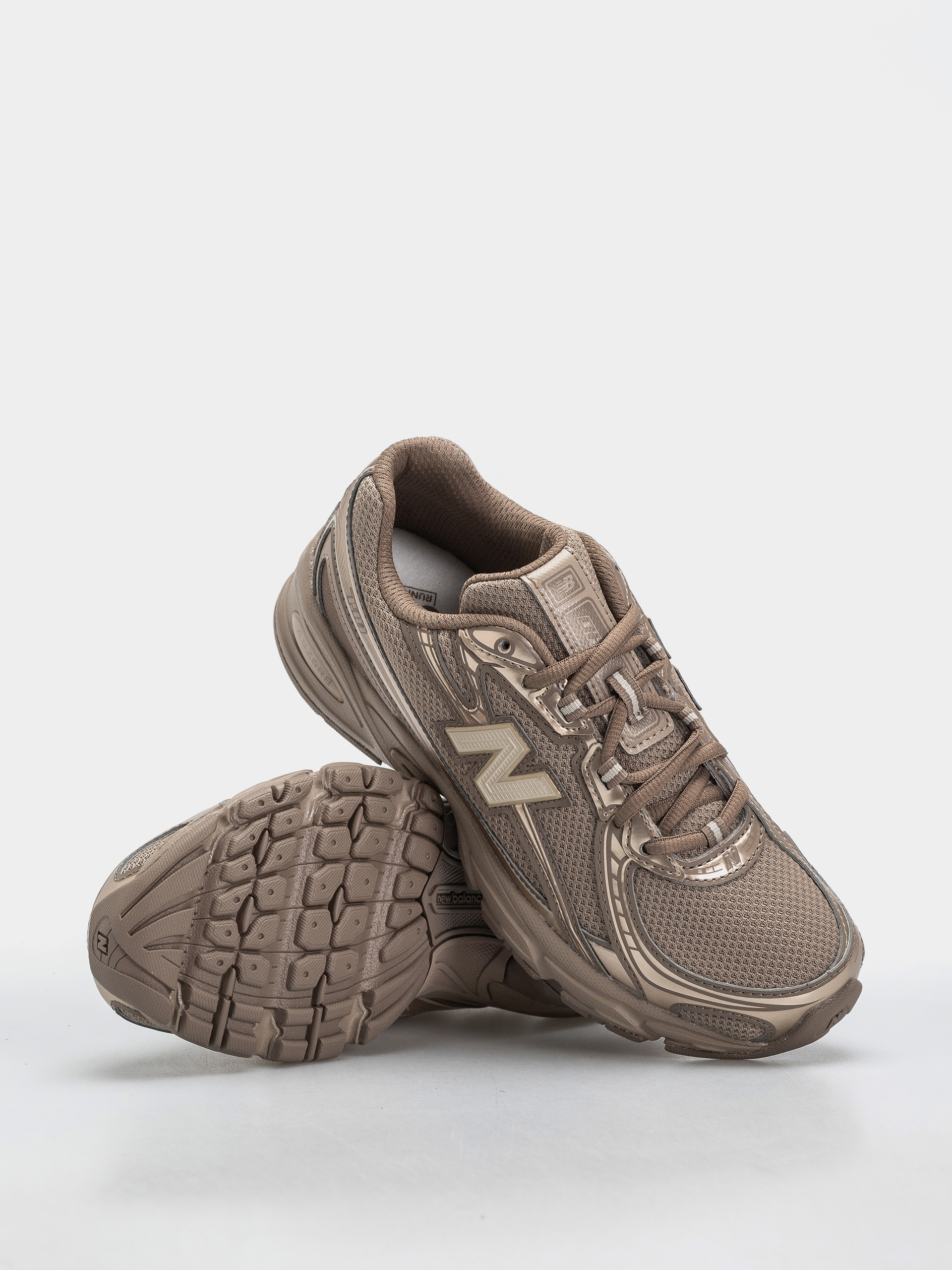 Обувки New Balance 740 (mushroom/timberwolf)