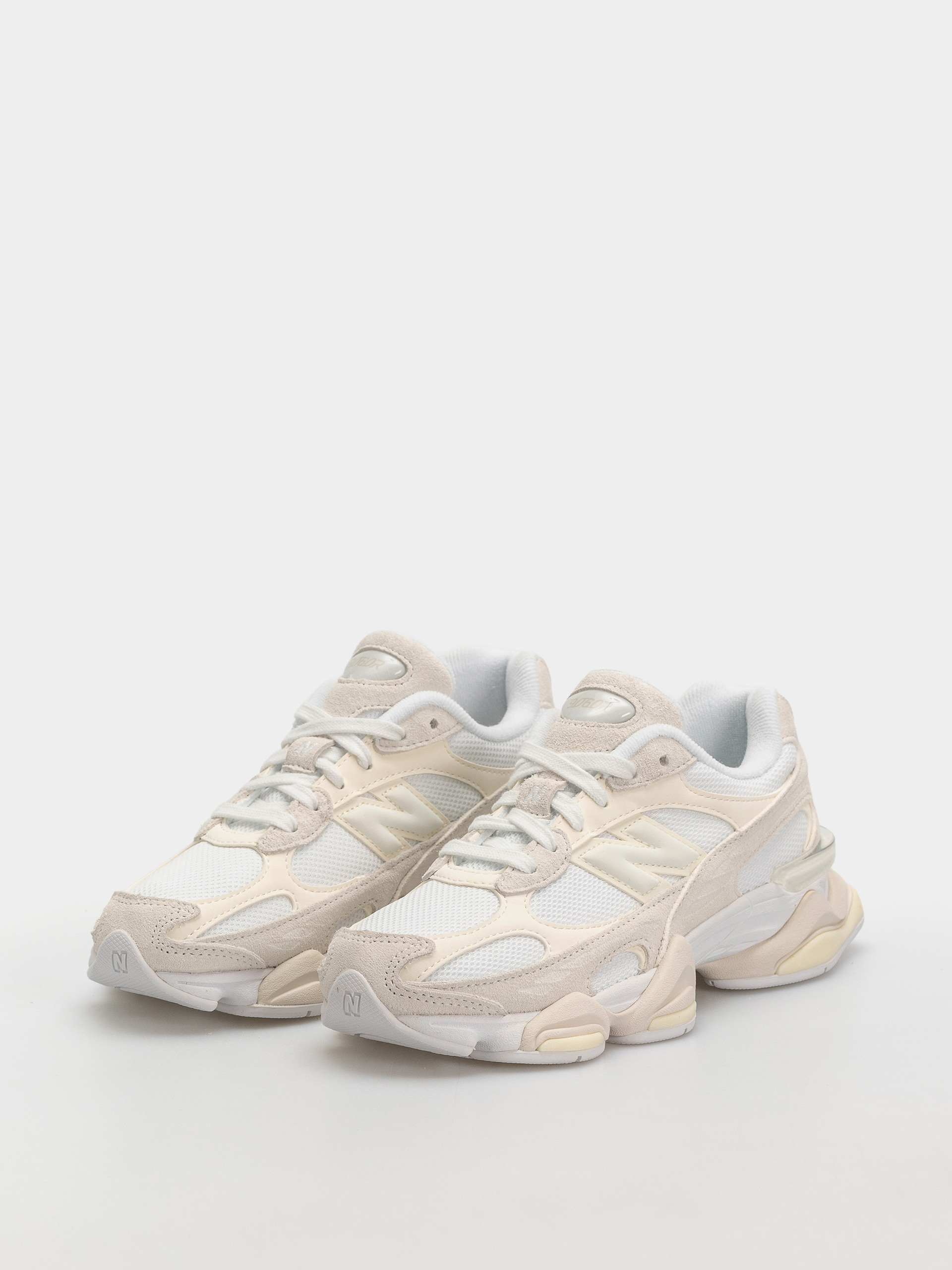 Обувки New Balance 9060 (angora/sea salt)
