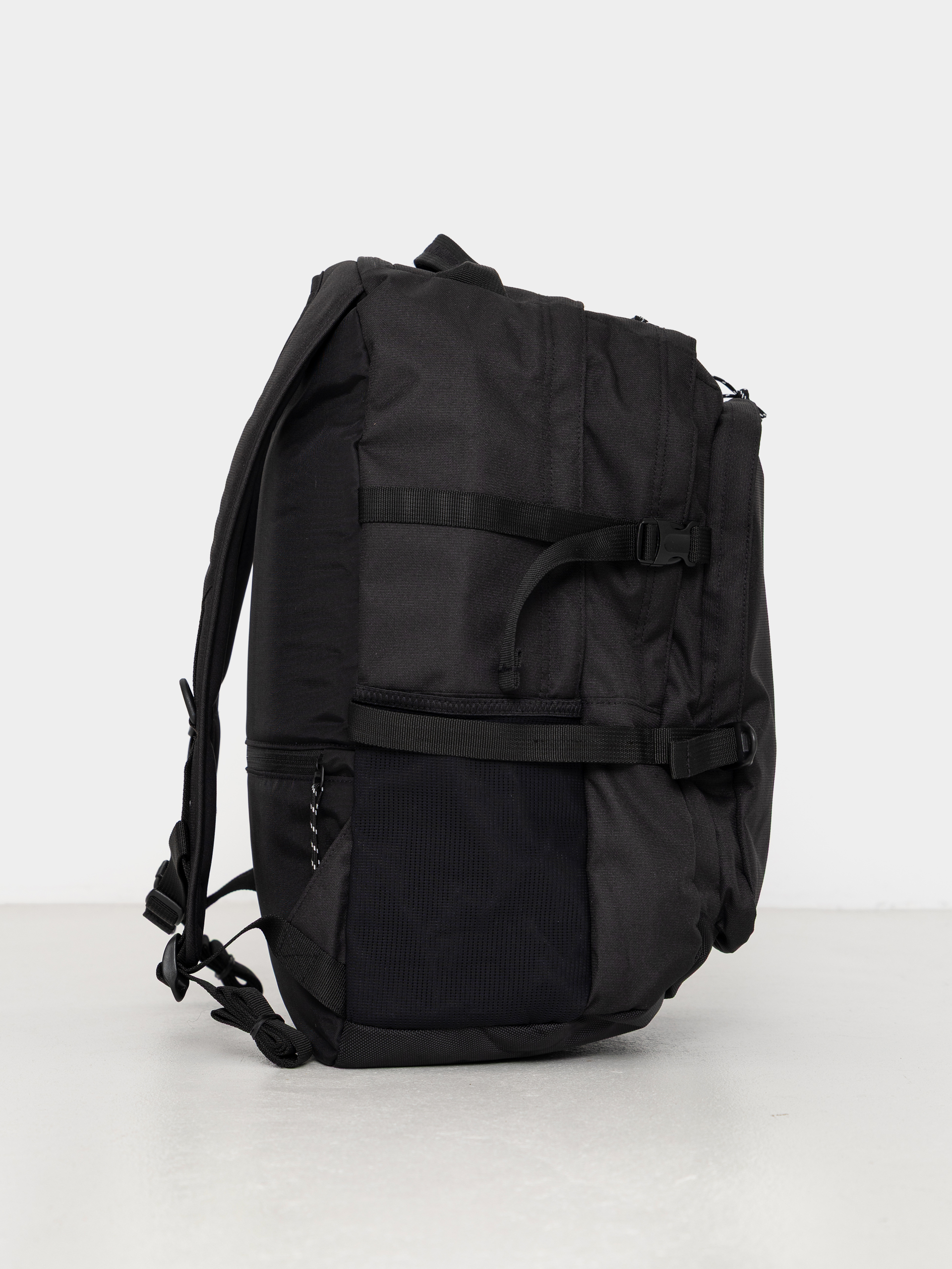 Раница Eastpak Volker Pro (cs black pro)