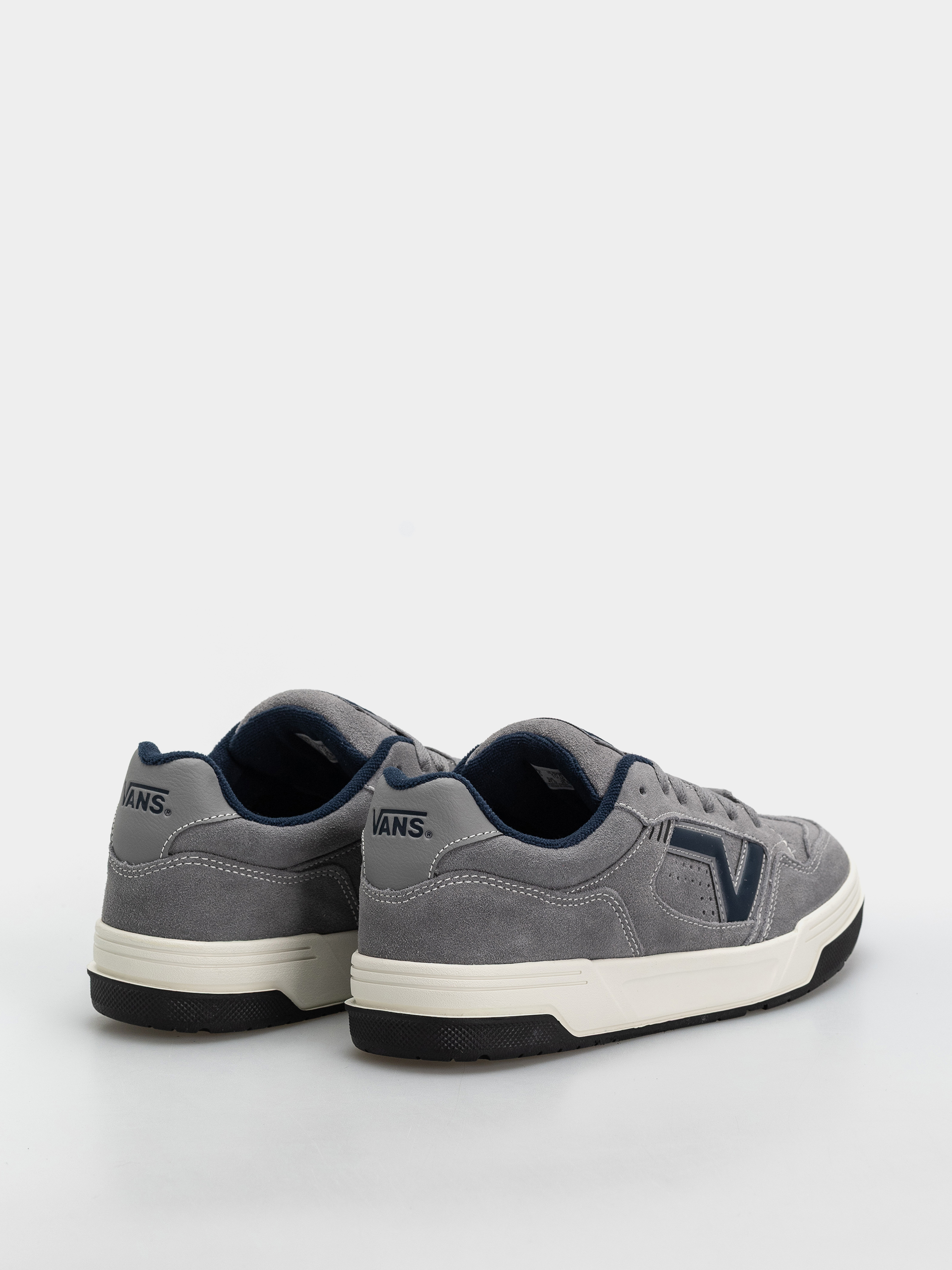 Обувки Vans Upland (gray/navy)