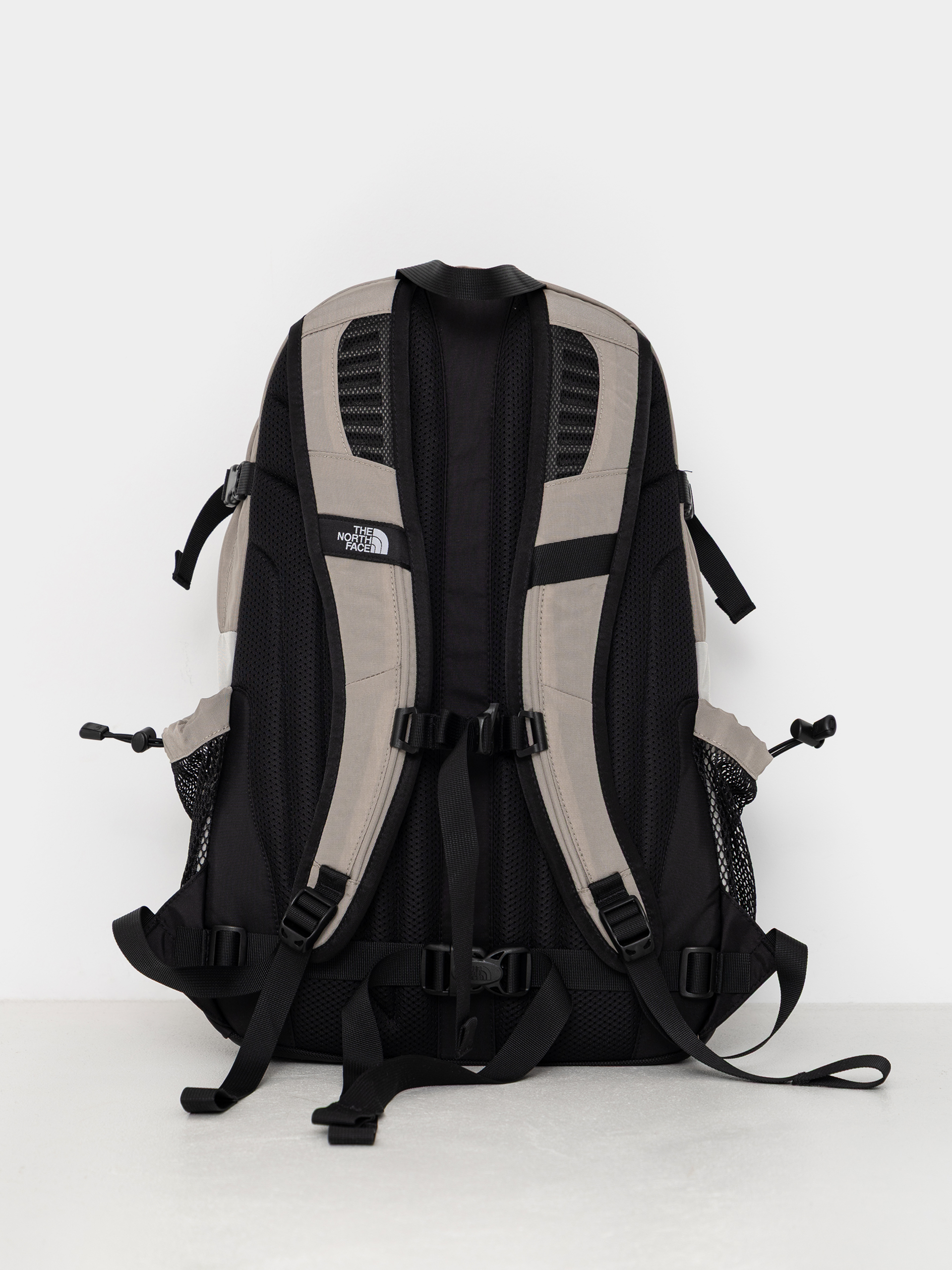 Раница The North Face Hot Shot Se (stone slab/cumulus cloud)