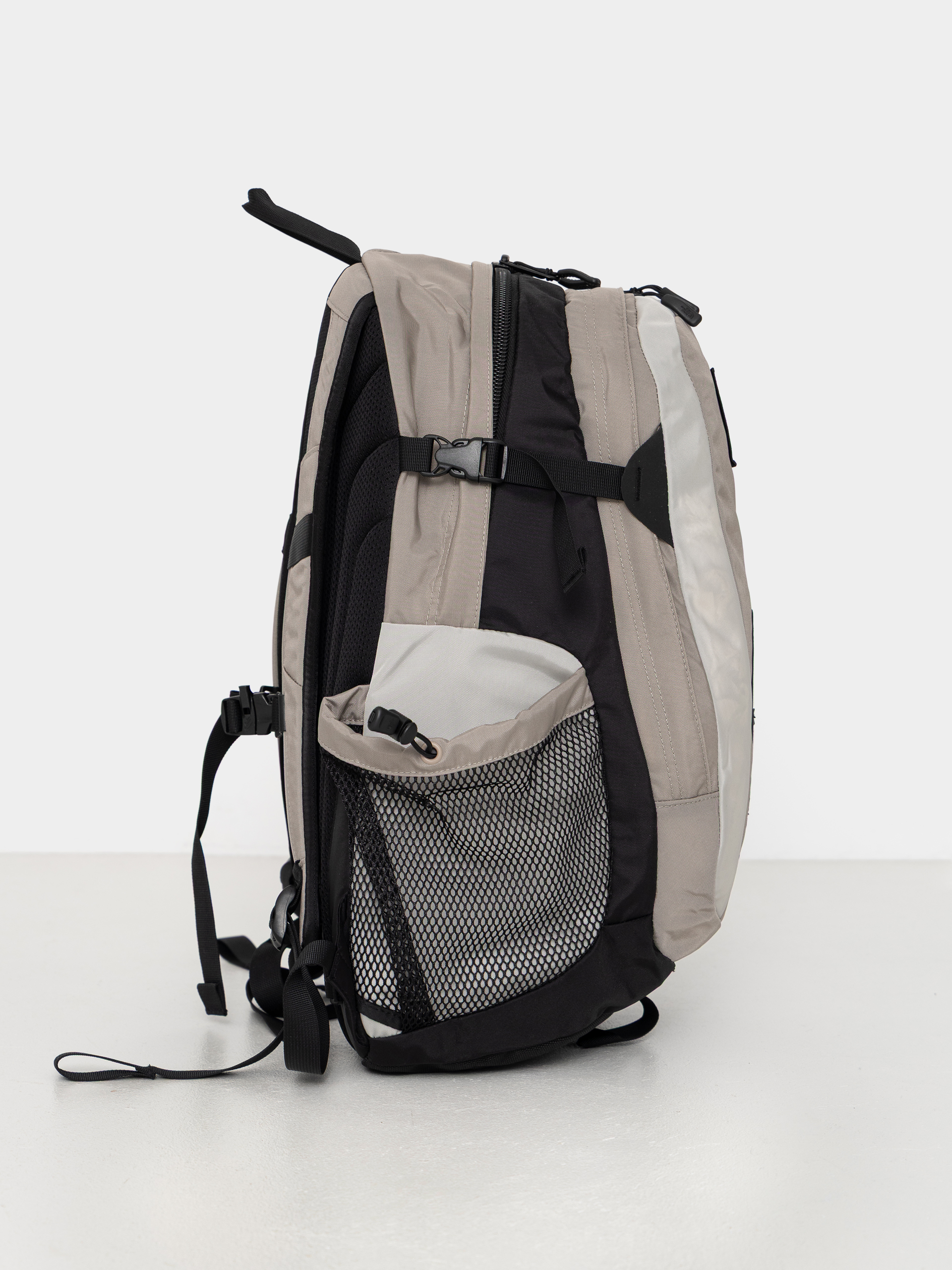 Раница The North Face Hot Shot Se (stone slab/cumulus cloud)