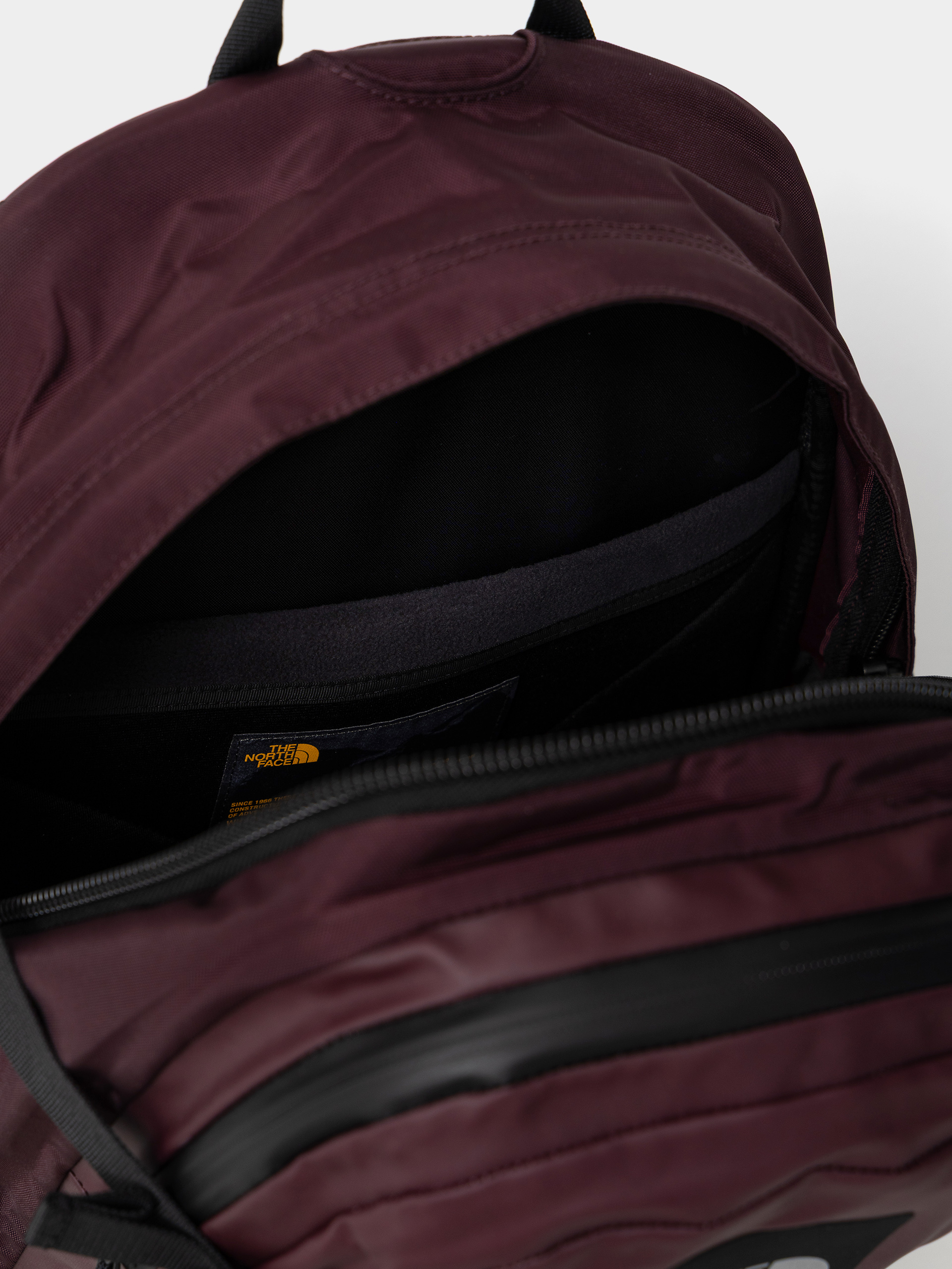 Раница The North Face Hot Shot Base Camp (deep burgundy)