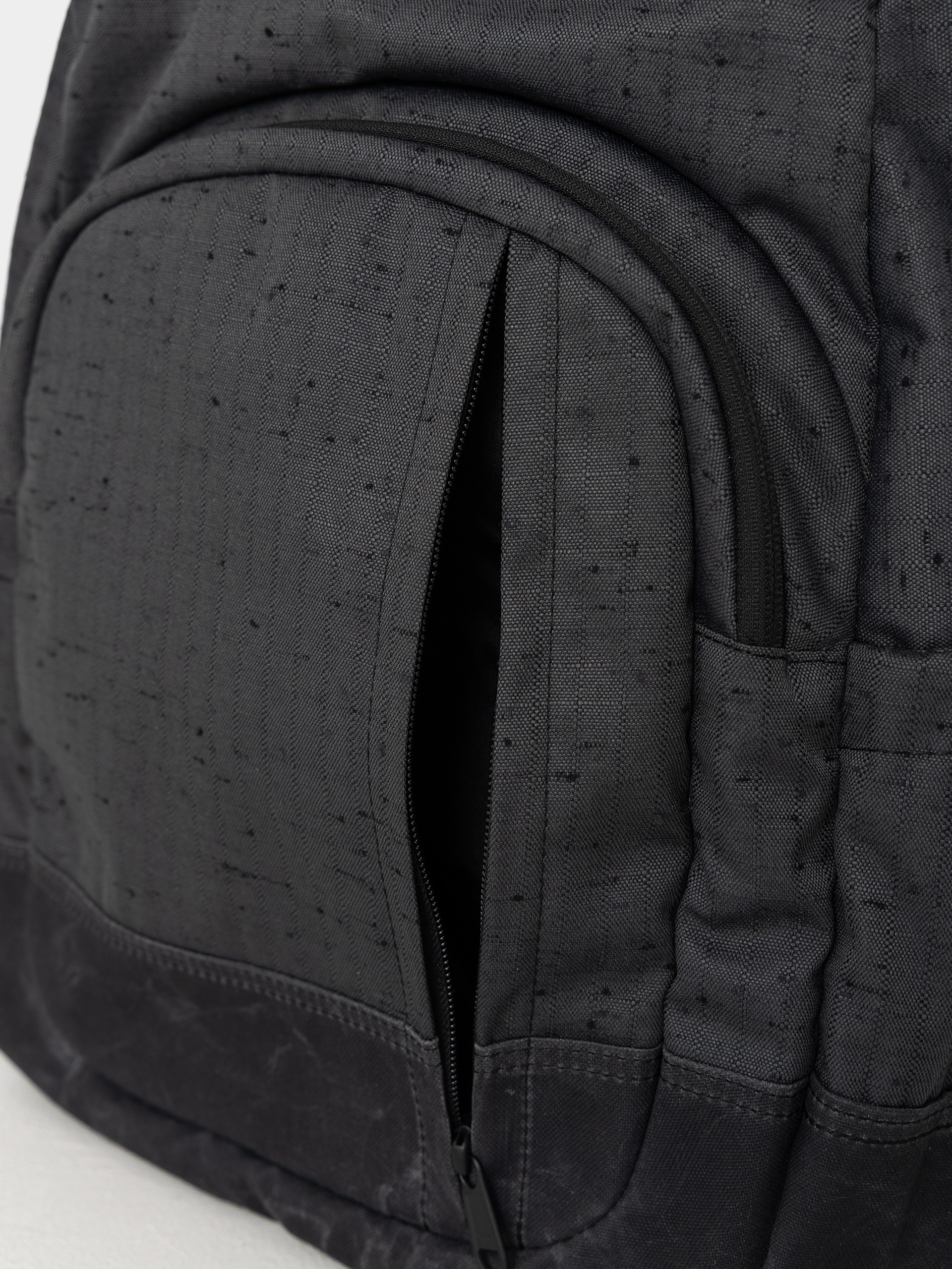Раница Dakine Campus 20 Year Anniversary 28L (black)