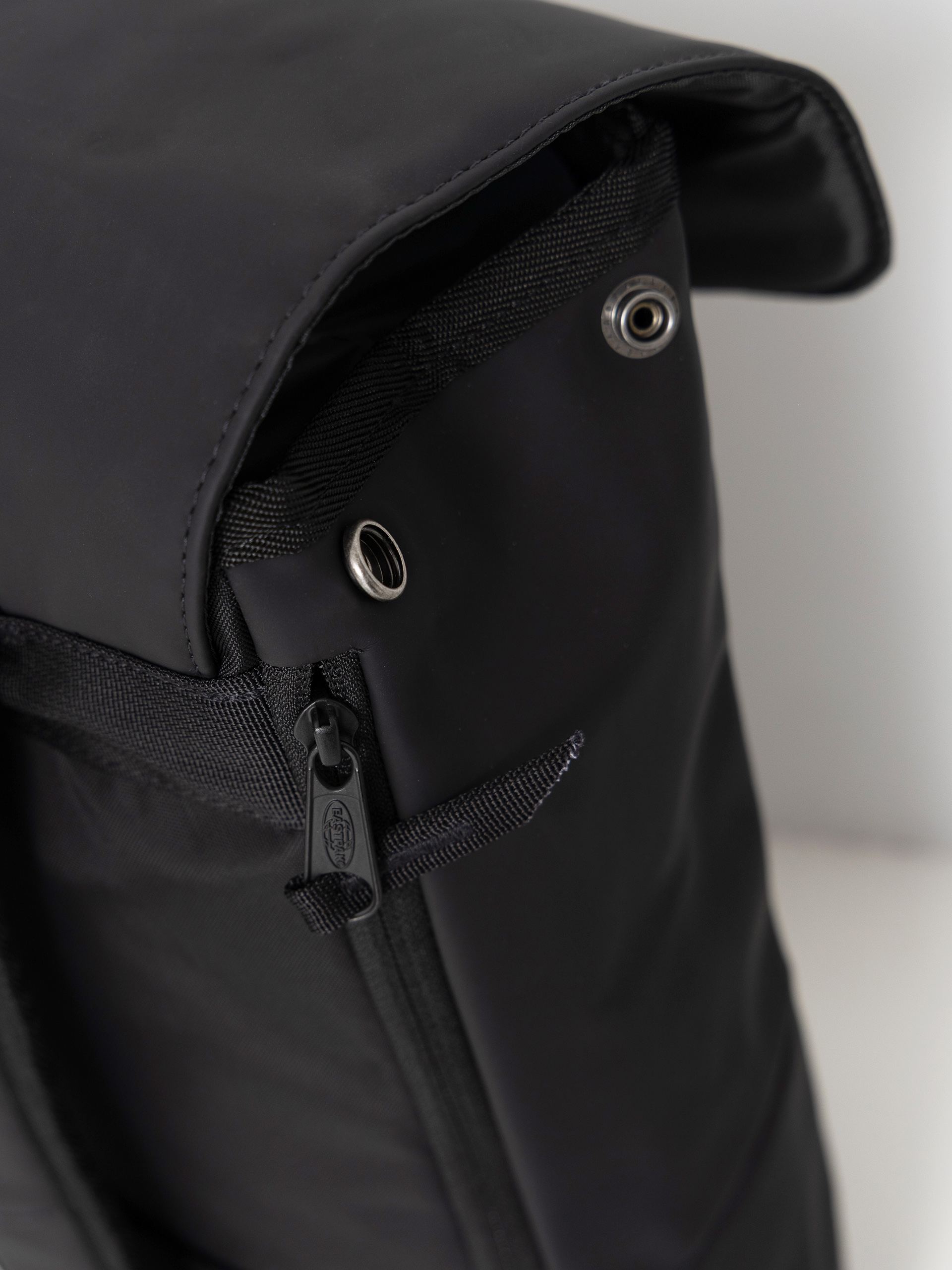 Раница Eastpak Yarin (cnnct f matte black)